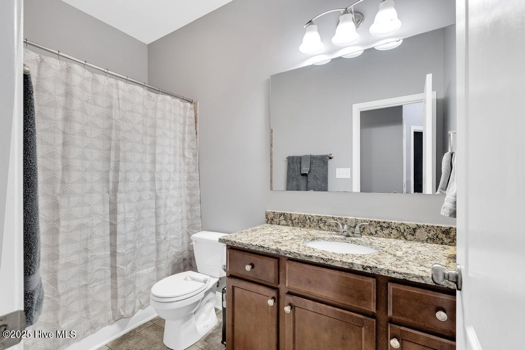 100532060 | Photo 16