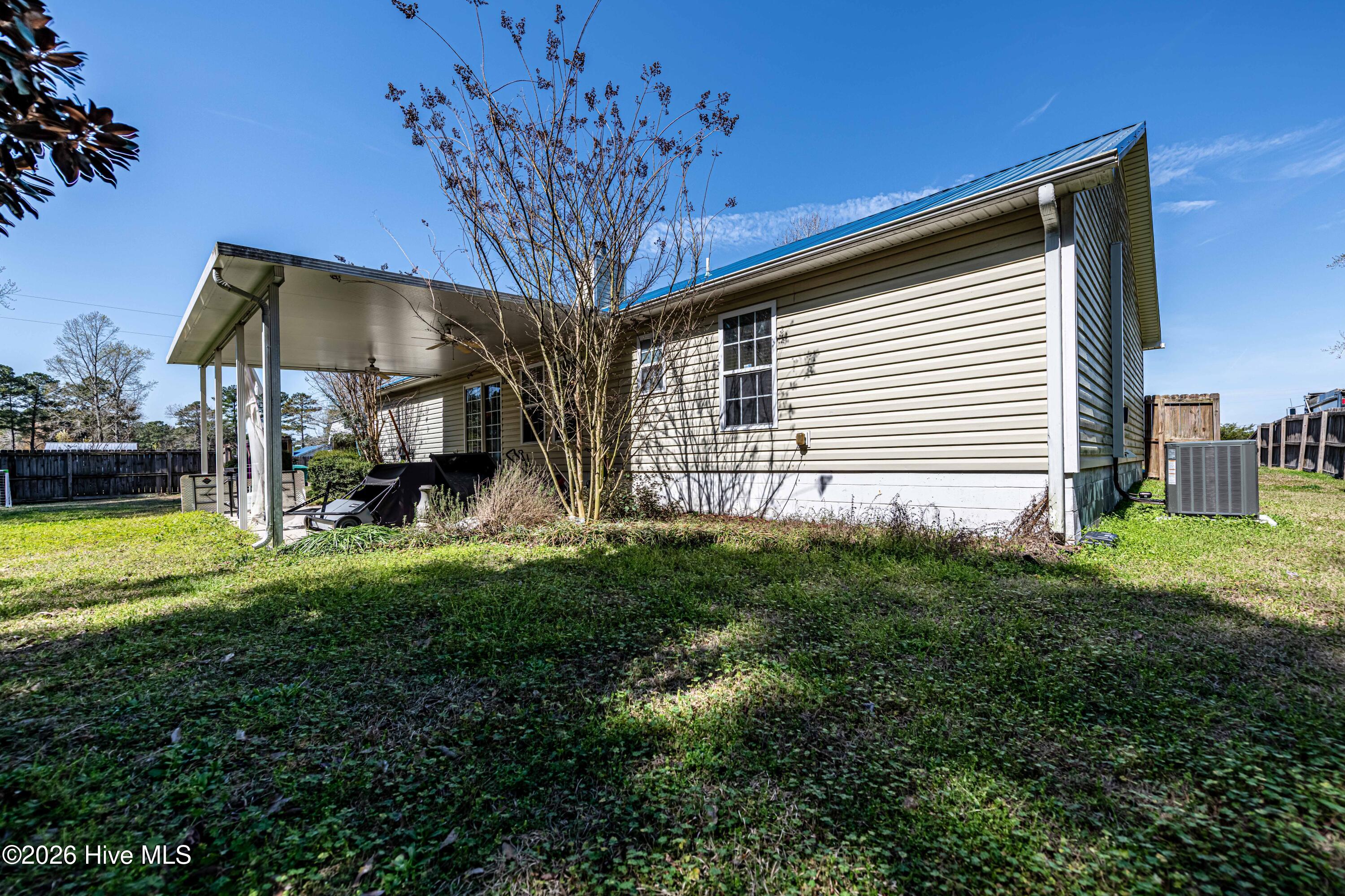 101 Barrington Court,Maple Hill