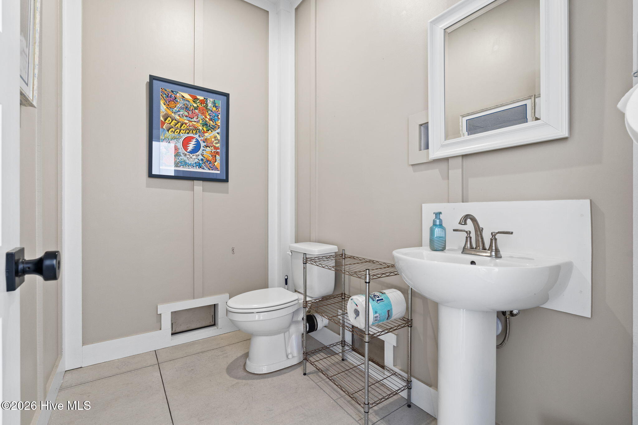 100562376 | Photo 50