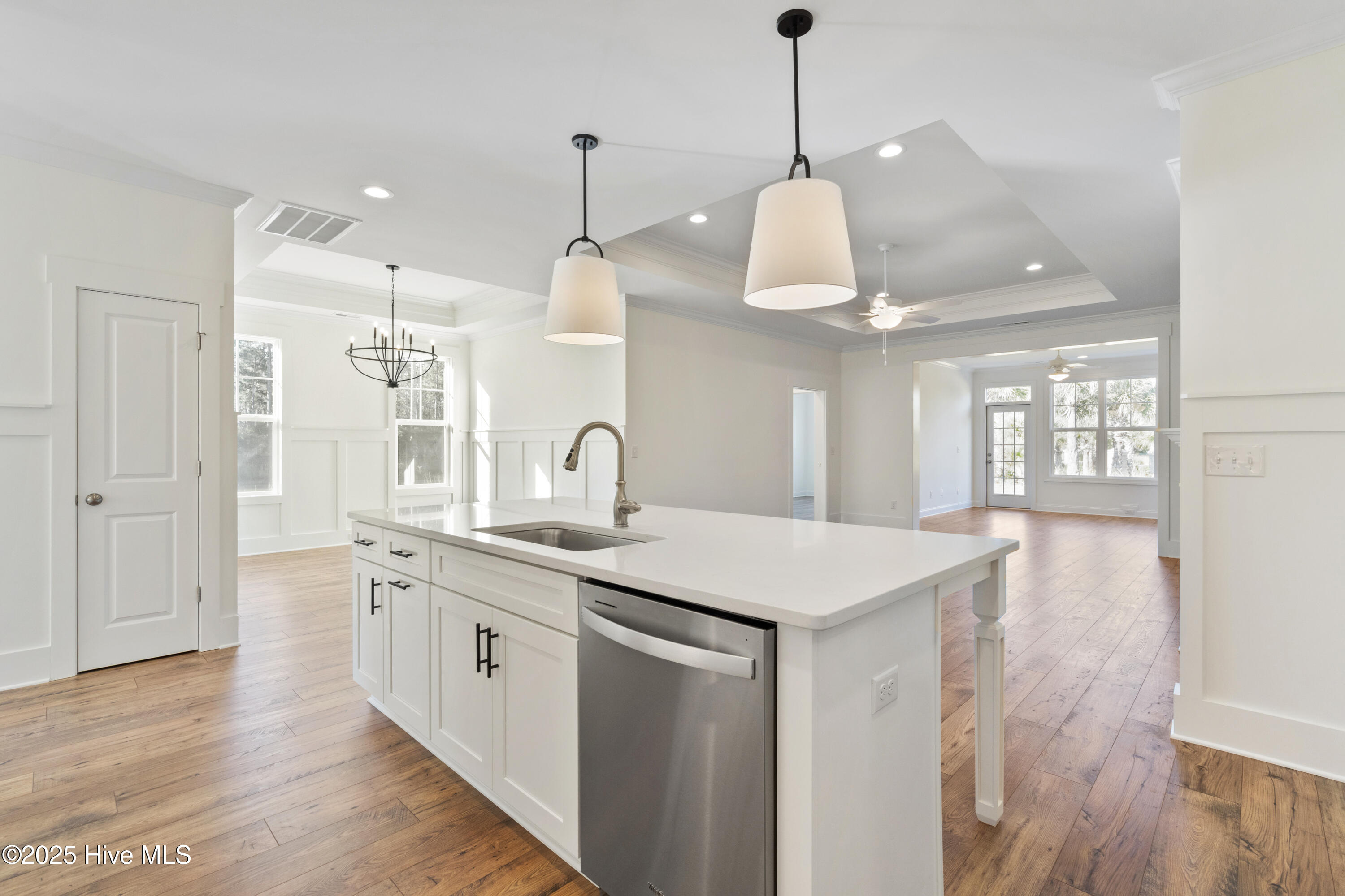 100537559 | Photo 10