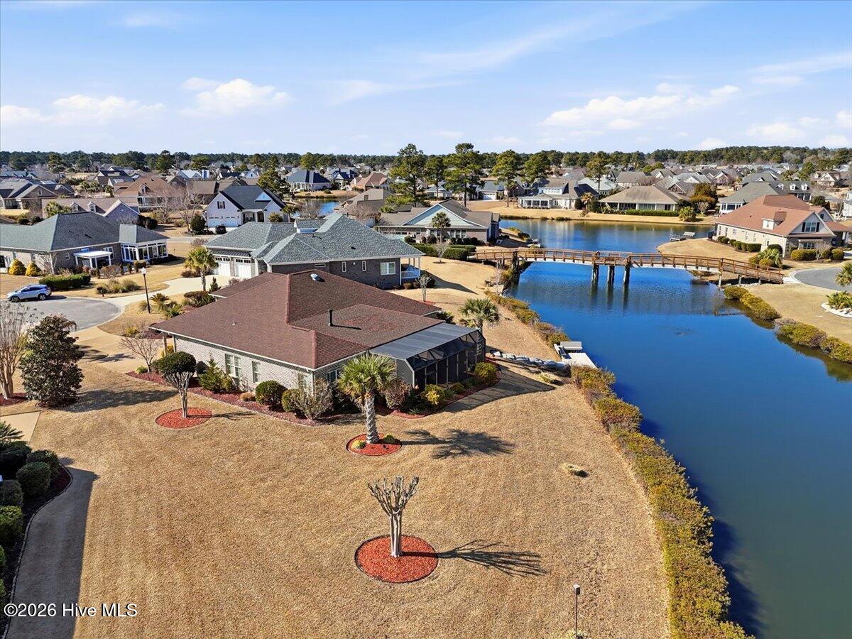 100553917 | Photo 89