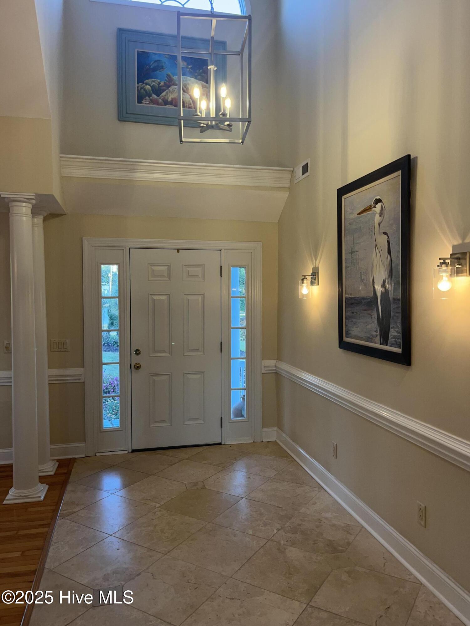 100540597 | Photo 26