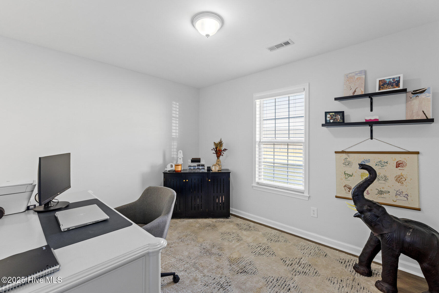 100539612 | Photo 35