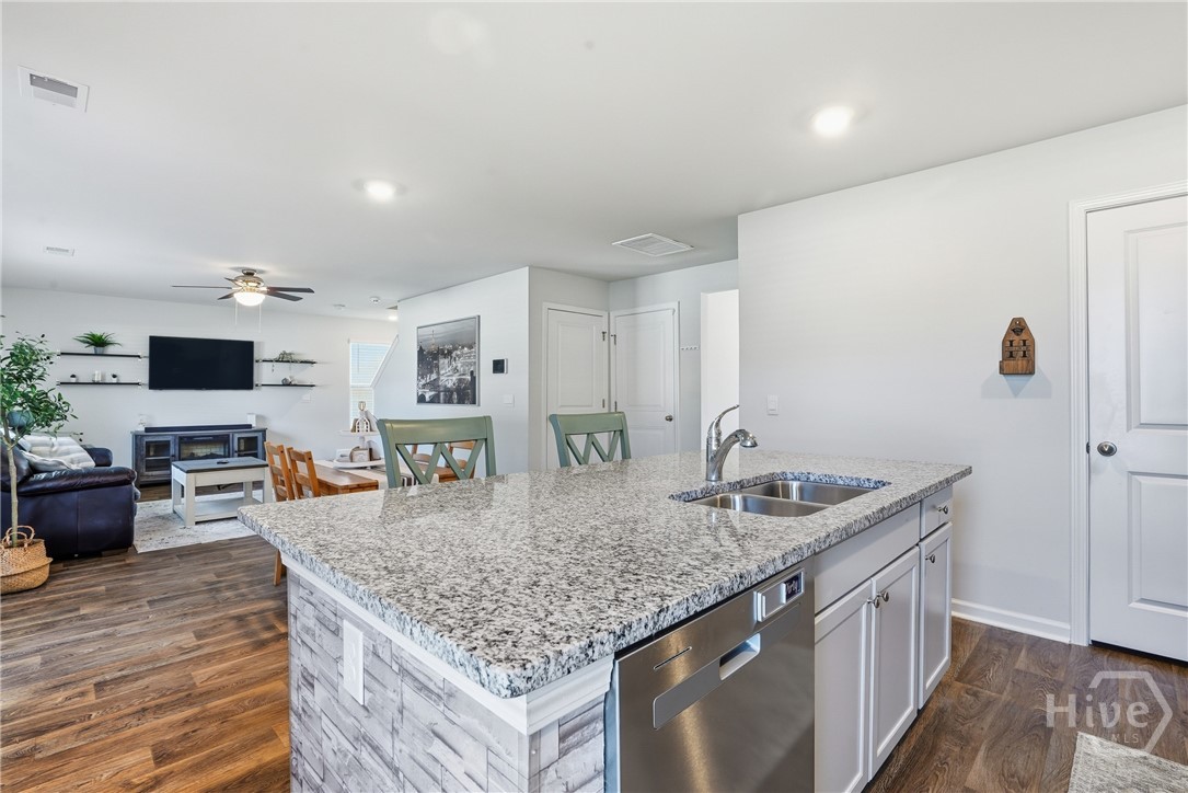 27 Spicebush Circle