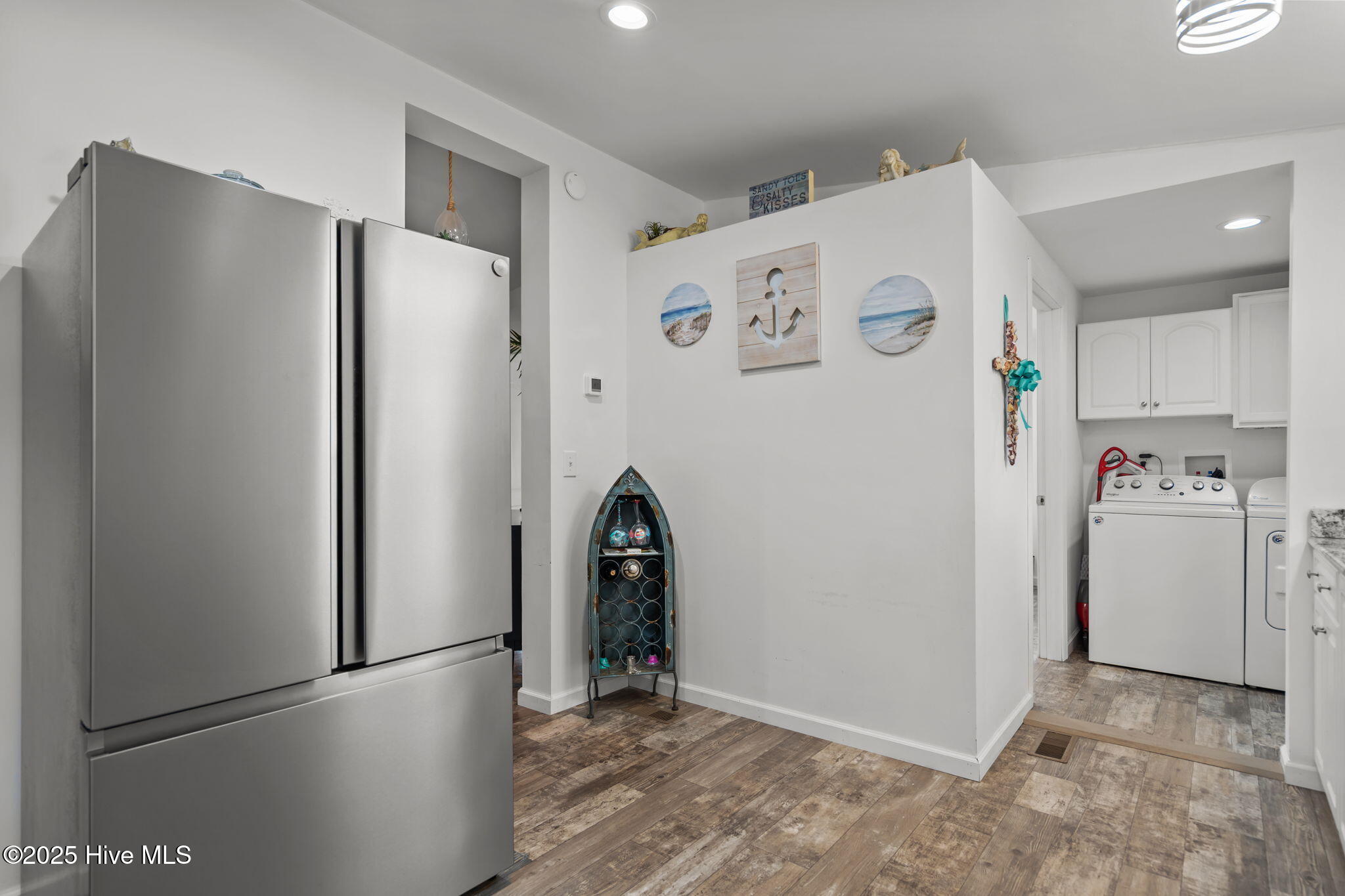 100528032 | Photo 17