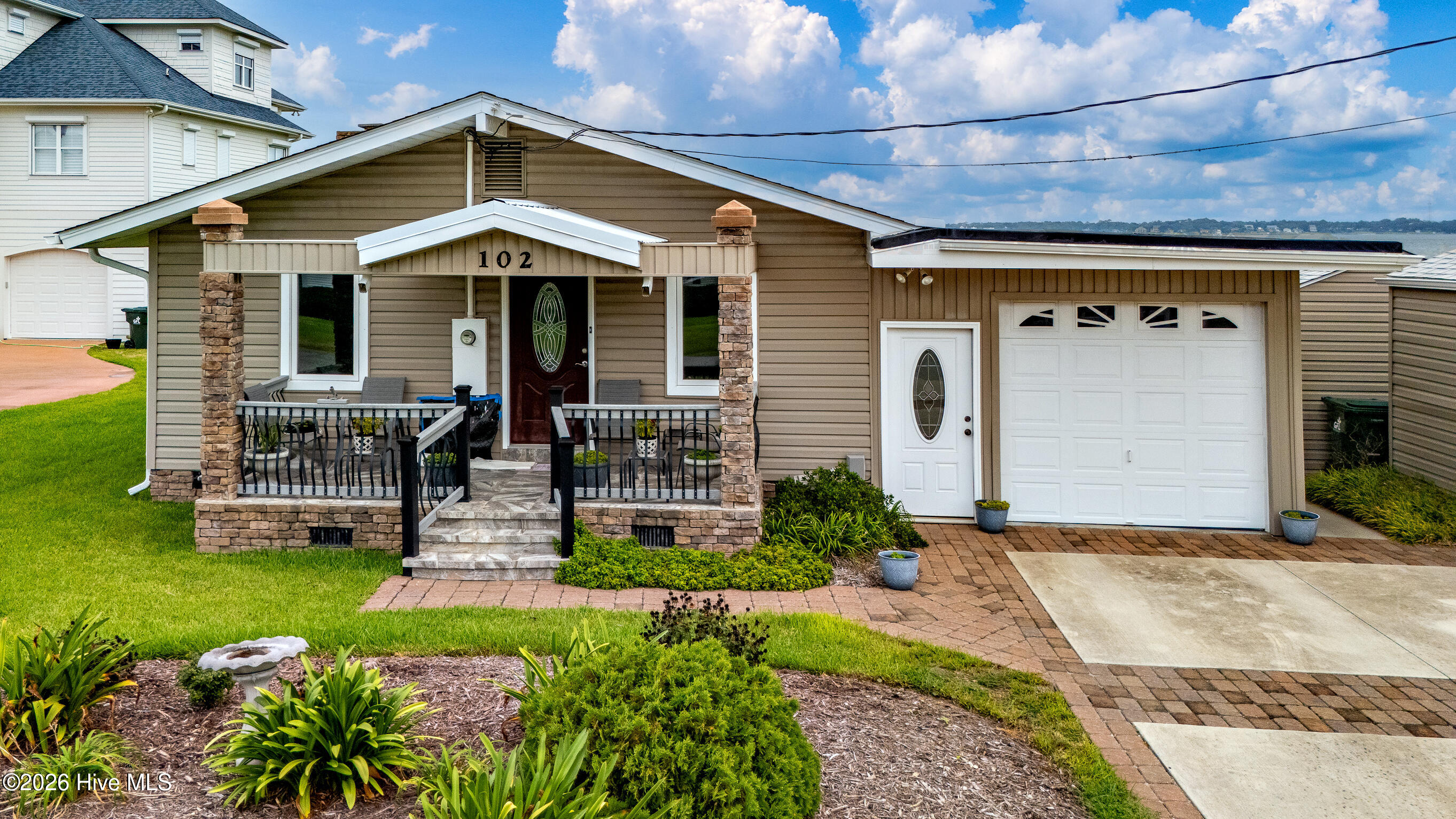 102 Shoreline Drive,Atlantic Beach