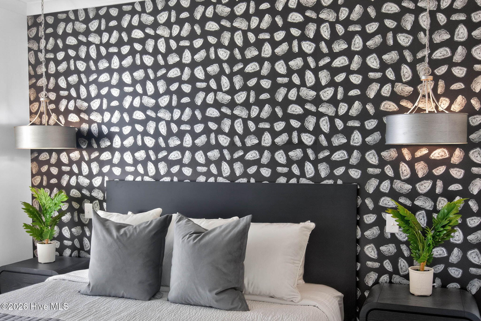 100543300 | Photo 87