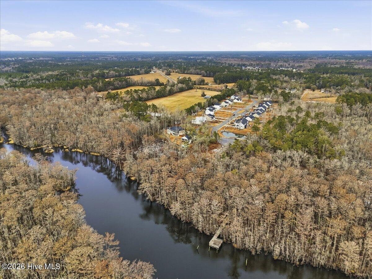 100553155 | Photo 57