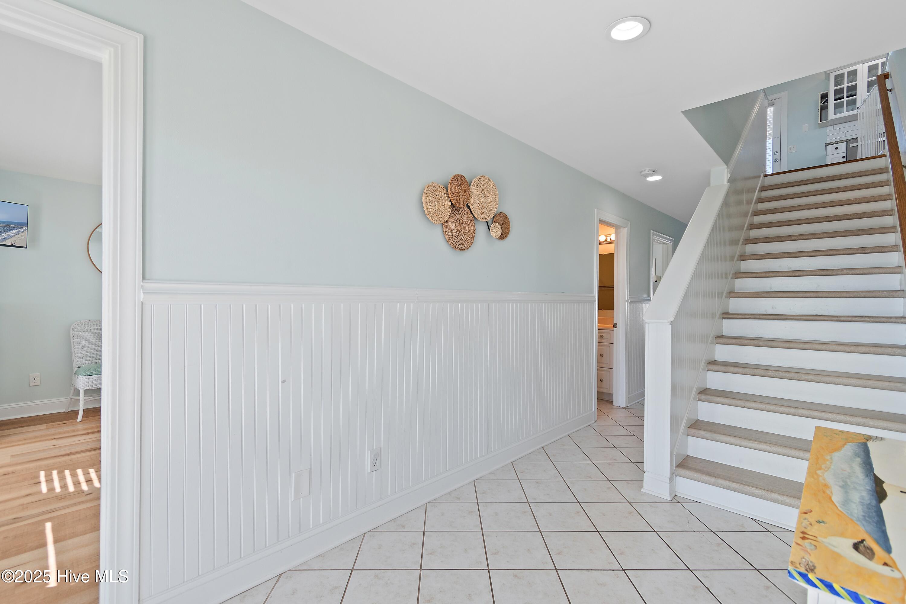 100541214 | Photo 39