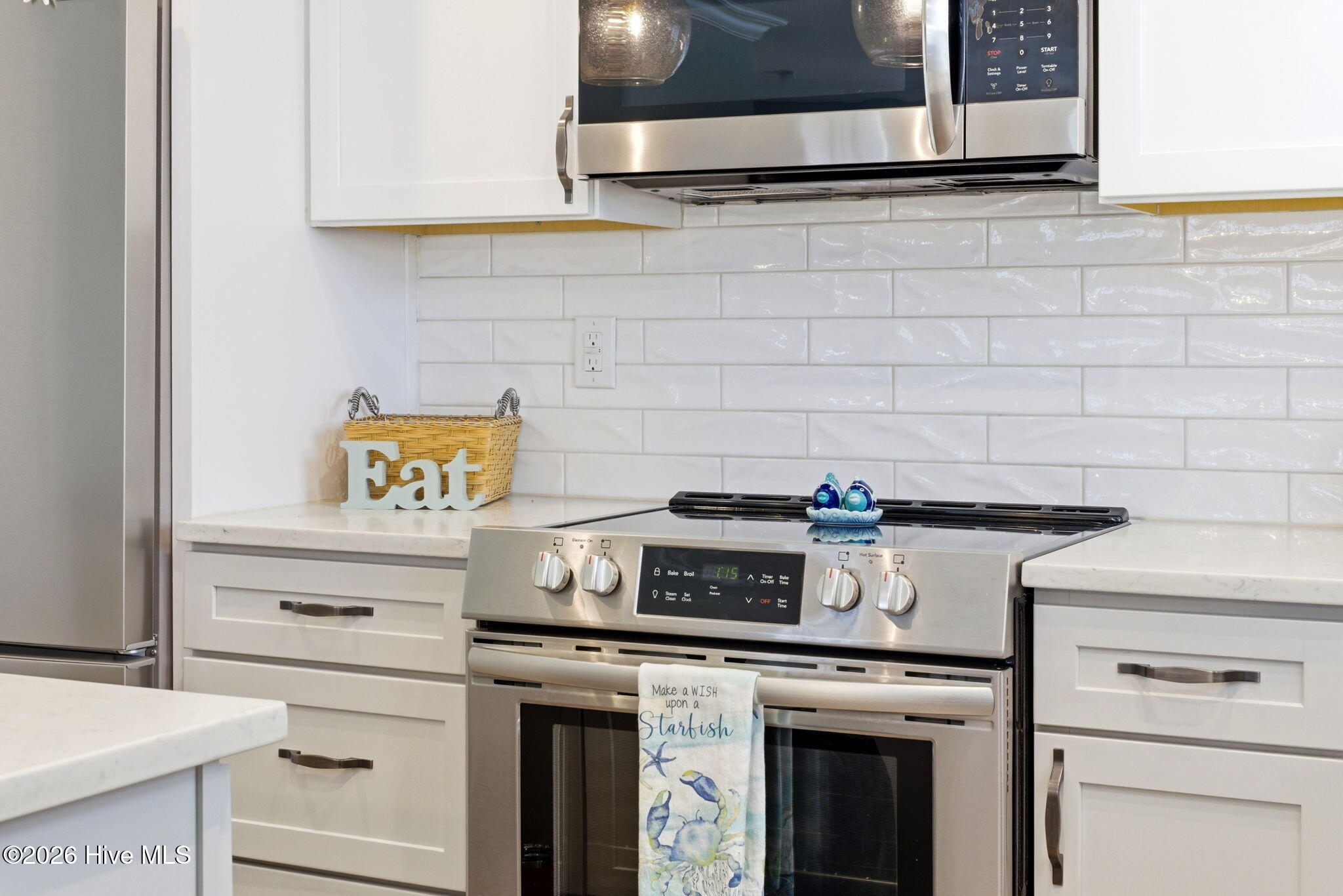 100562924 | Photo 11