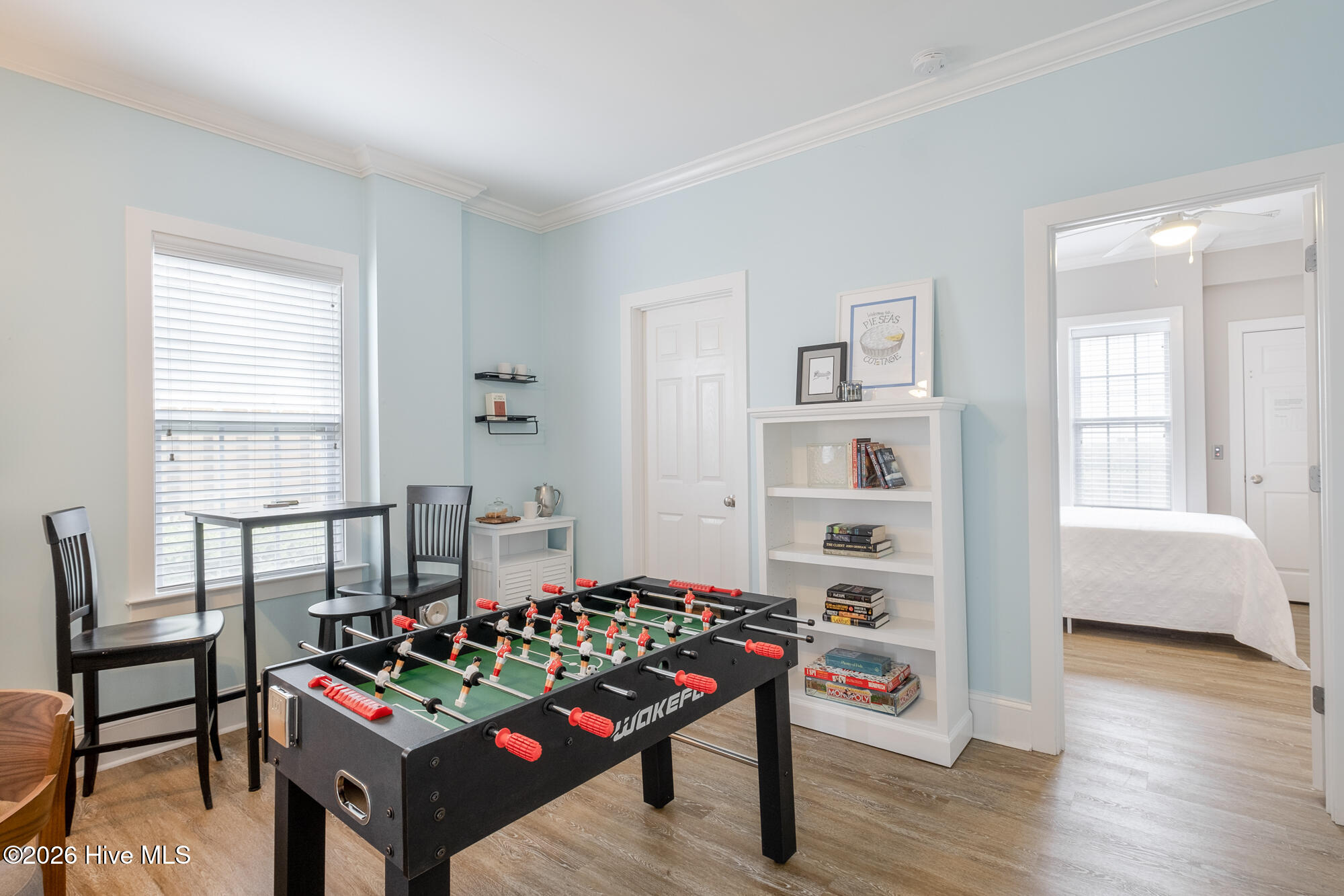 100557553 | Photo 43