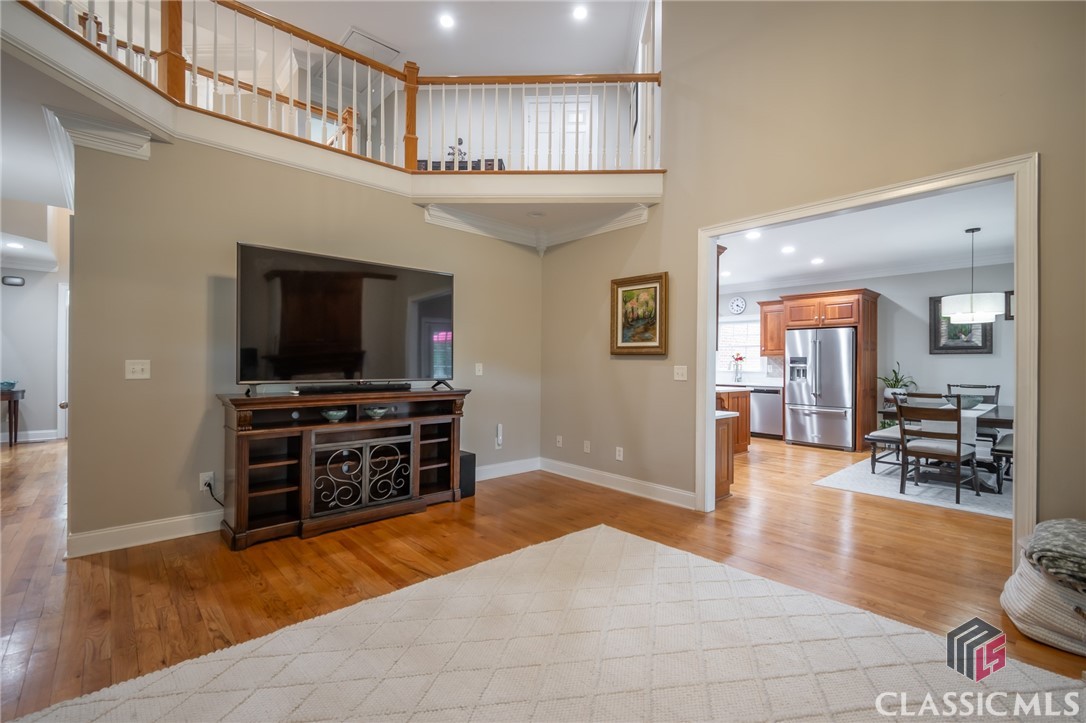 Great room with high ceilings
