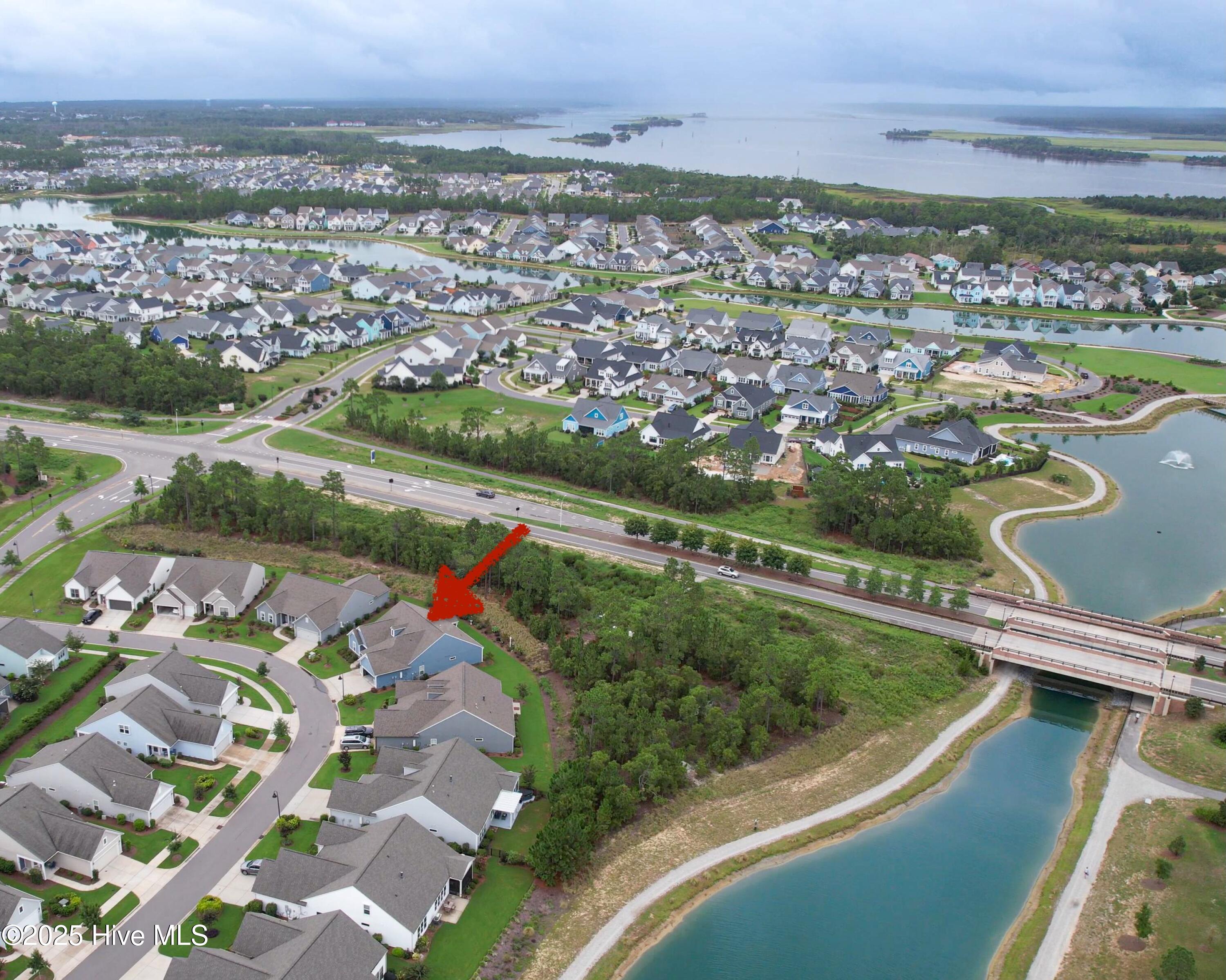 100525944 | Photo 36