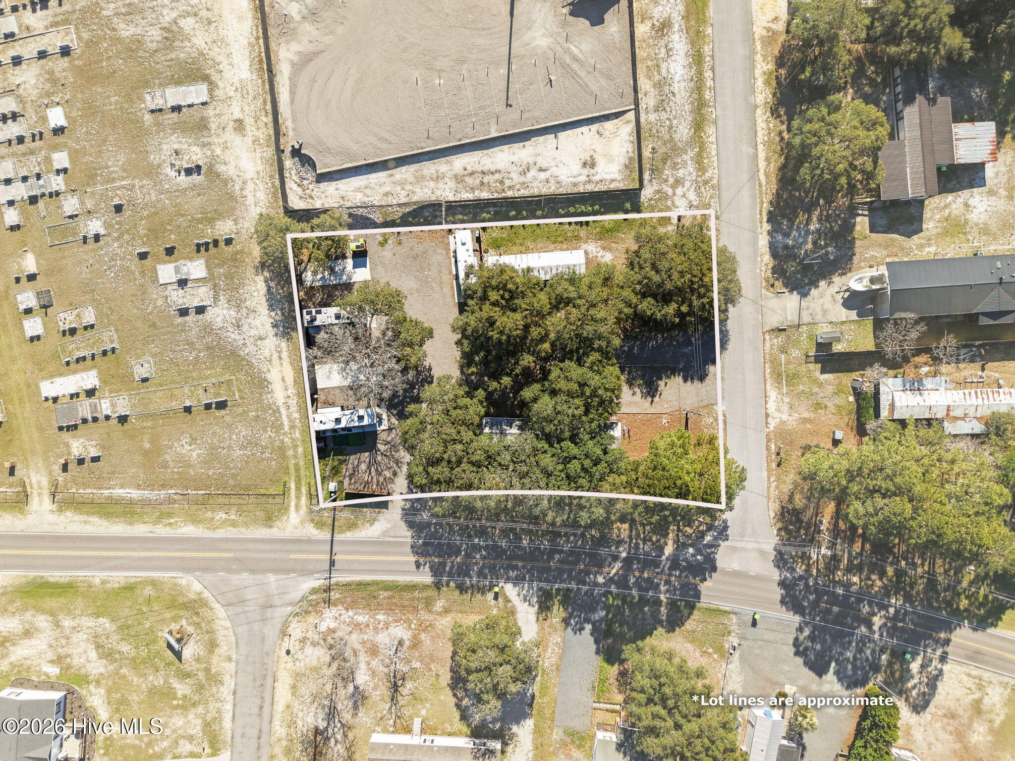 100561938 | Photo 24