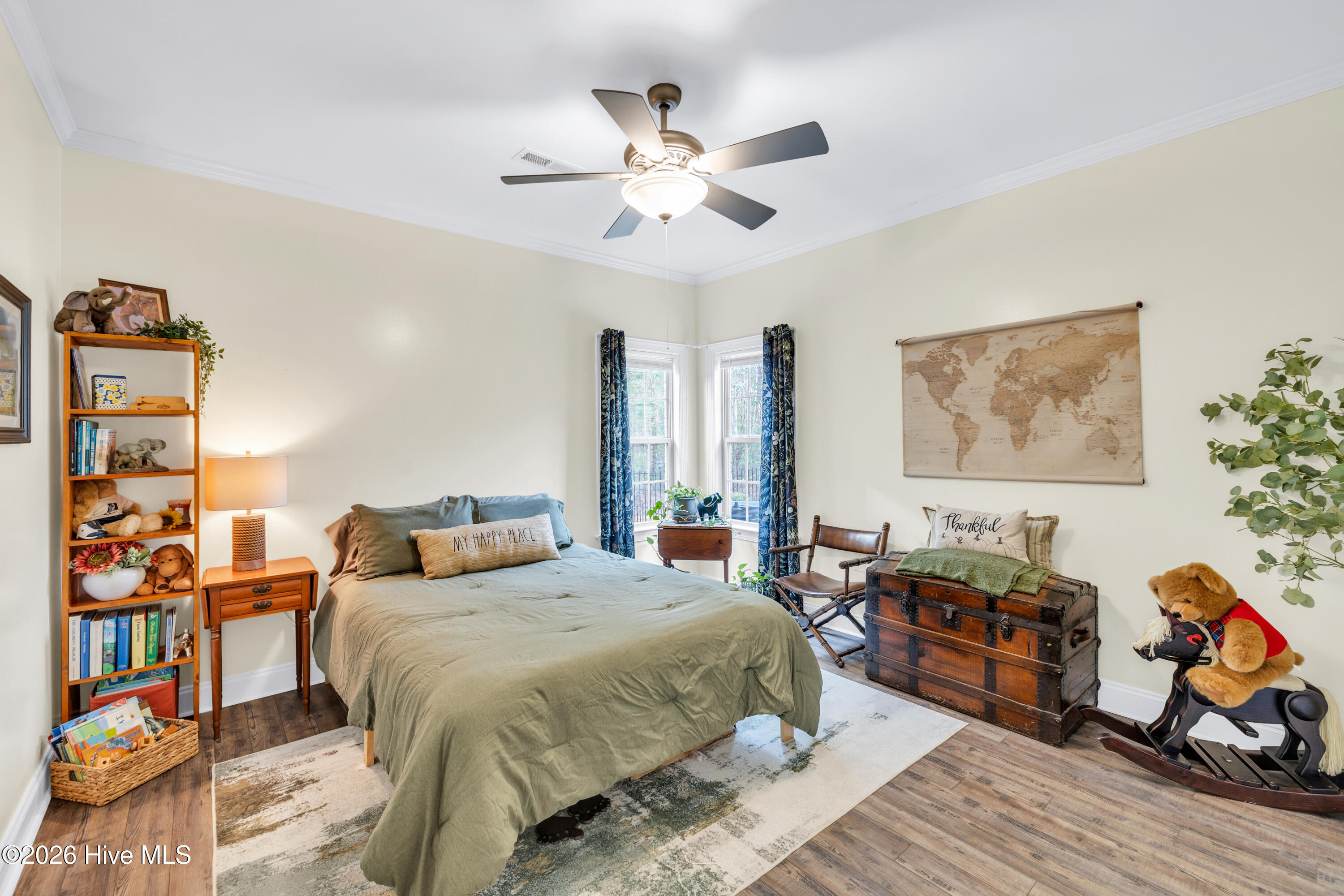 100550739 | Photo 29