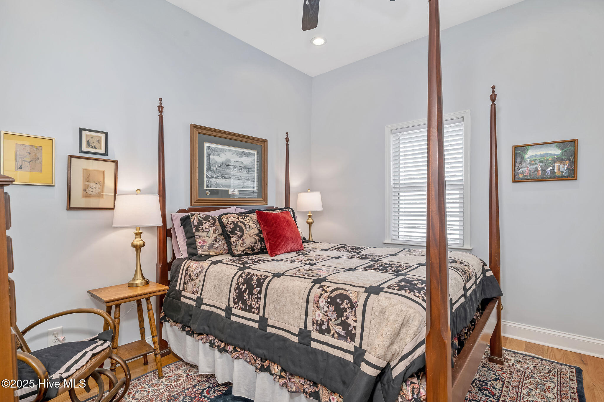 100534572 | Photo 31