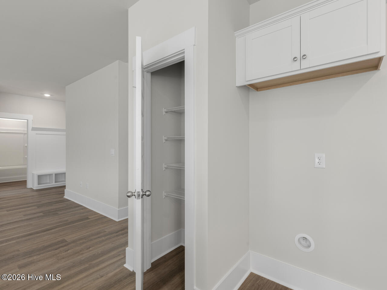 100547701 | Photo 15