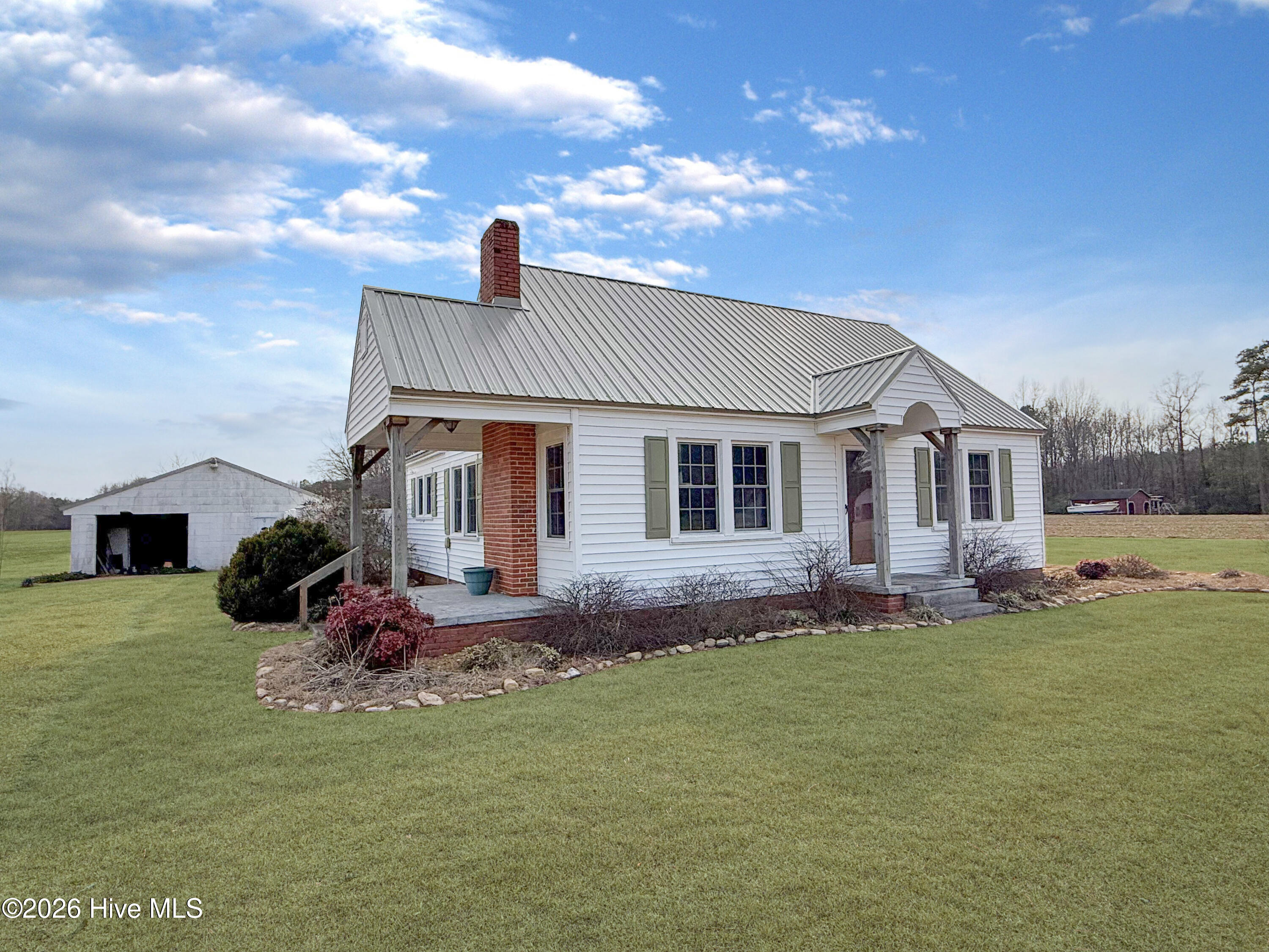 2006 U.S.Highway 17, Merry Hill, NC, 27957