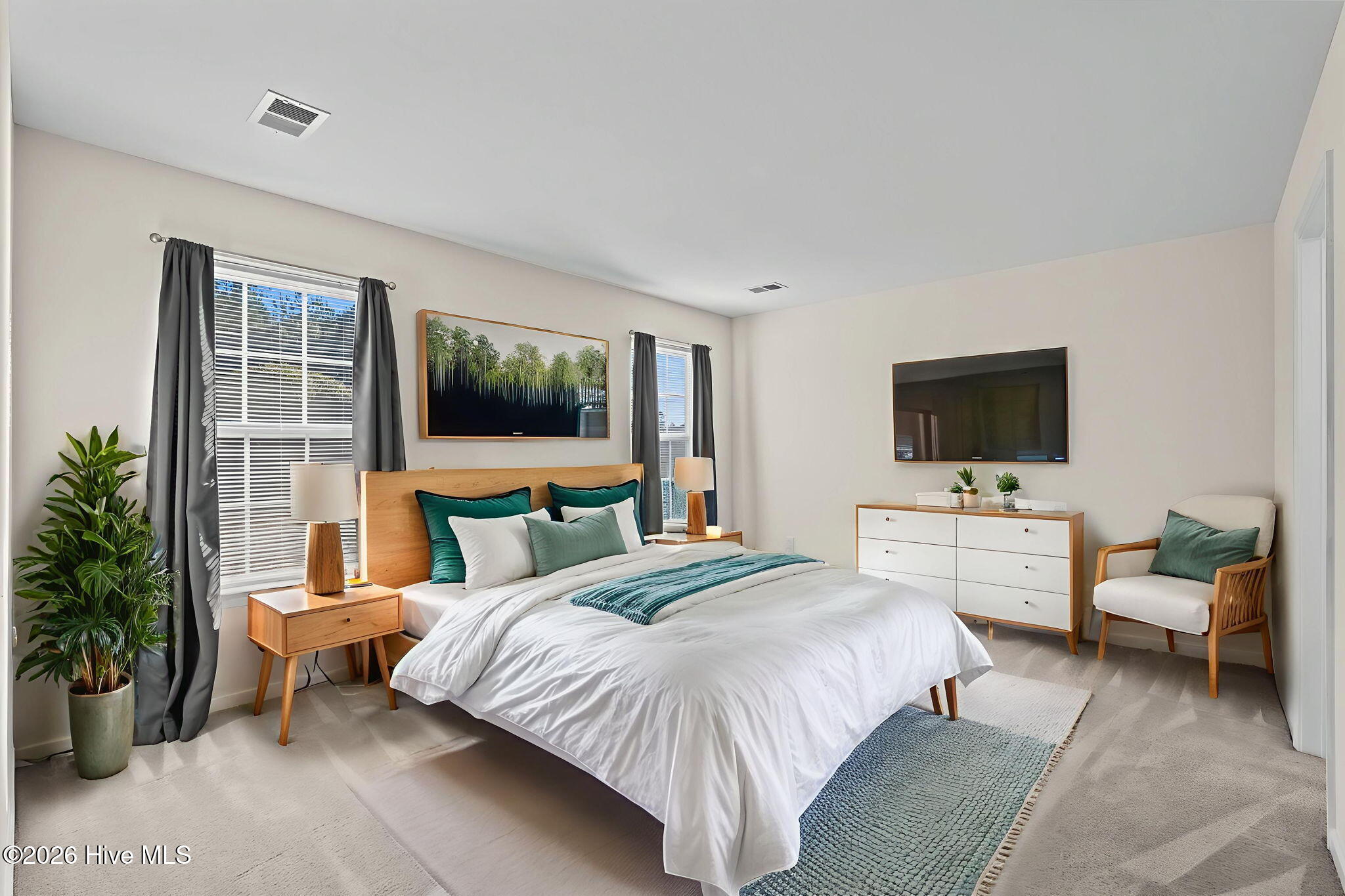 100548691 | Photo 13