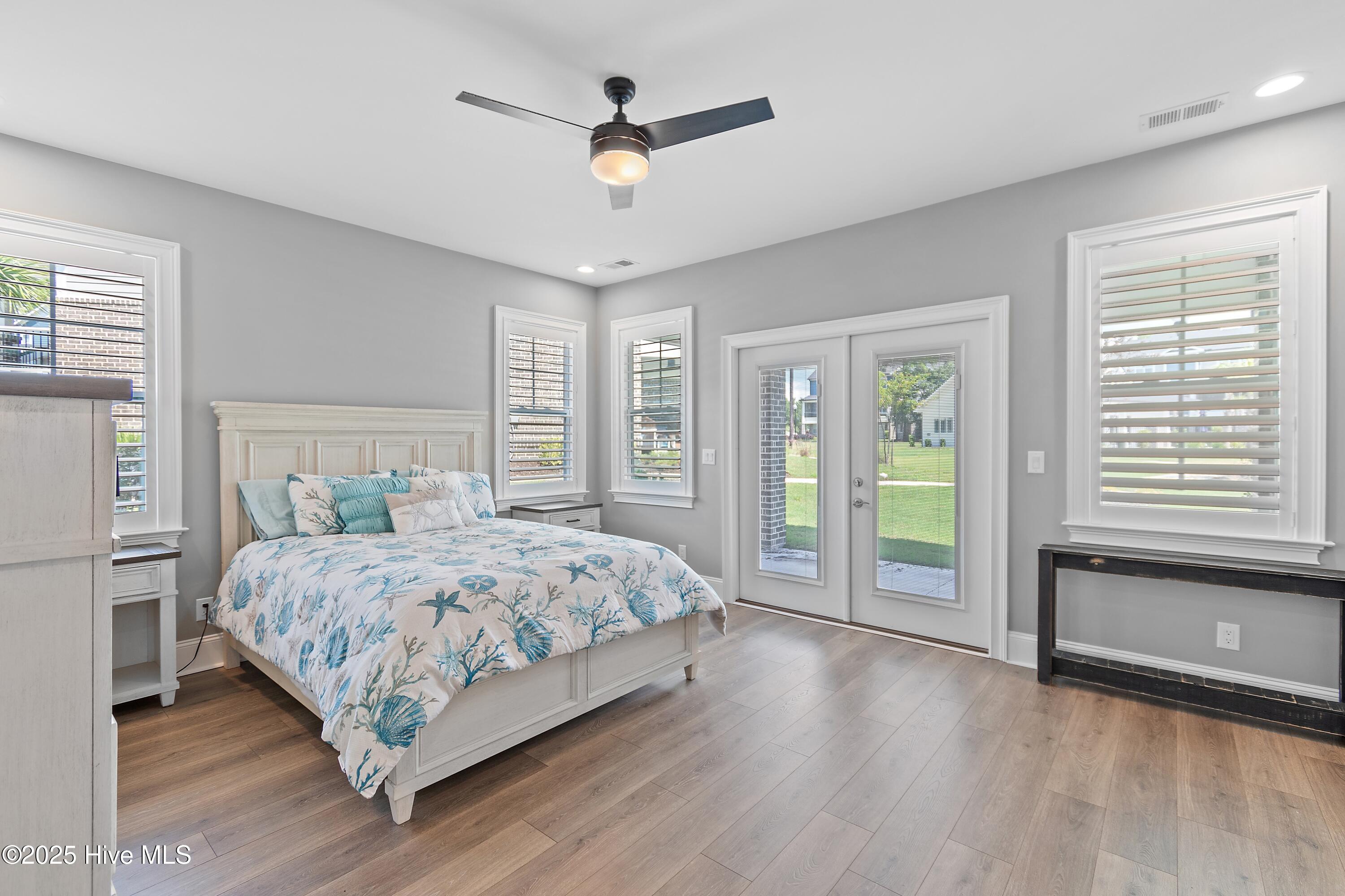 100551206 | Photo 41