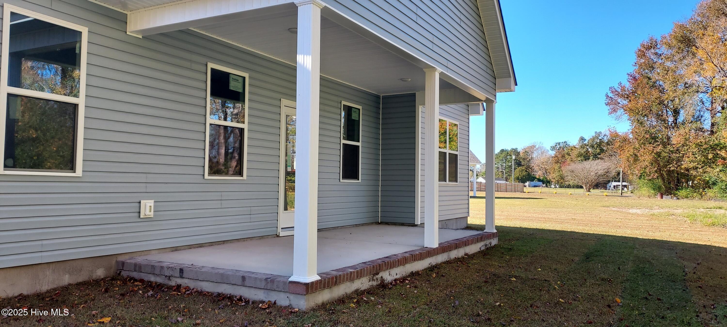 665 Bright Harvest Drive, Maysville, NC 28555 – photo 9: 20251111_130901