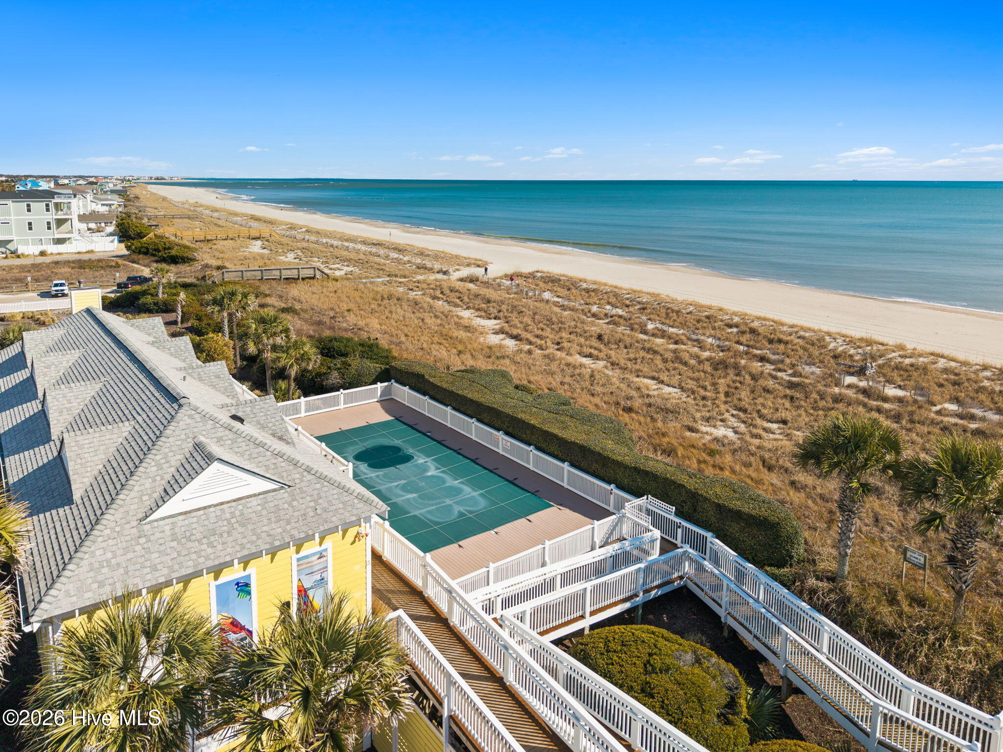 100553599 | Photo 73