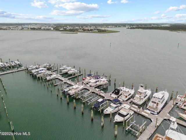 100 Olde Towne Yacht Club Drive E17,Beaufort