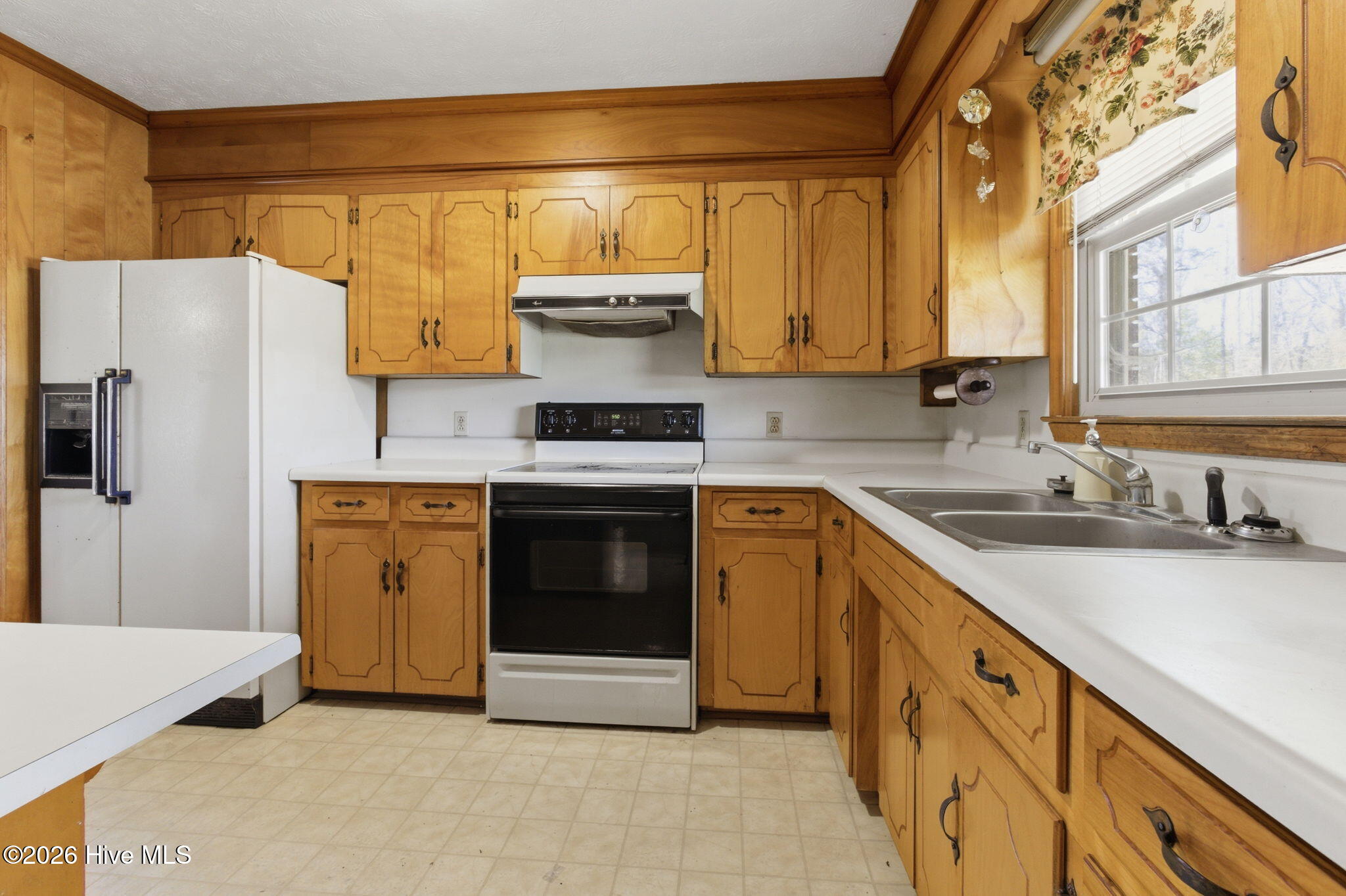 100564416 | Photo 18