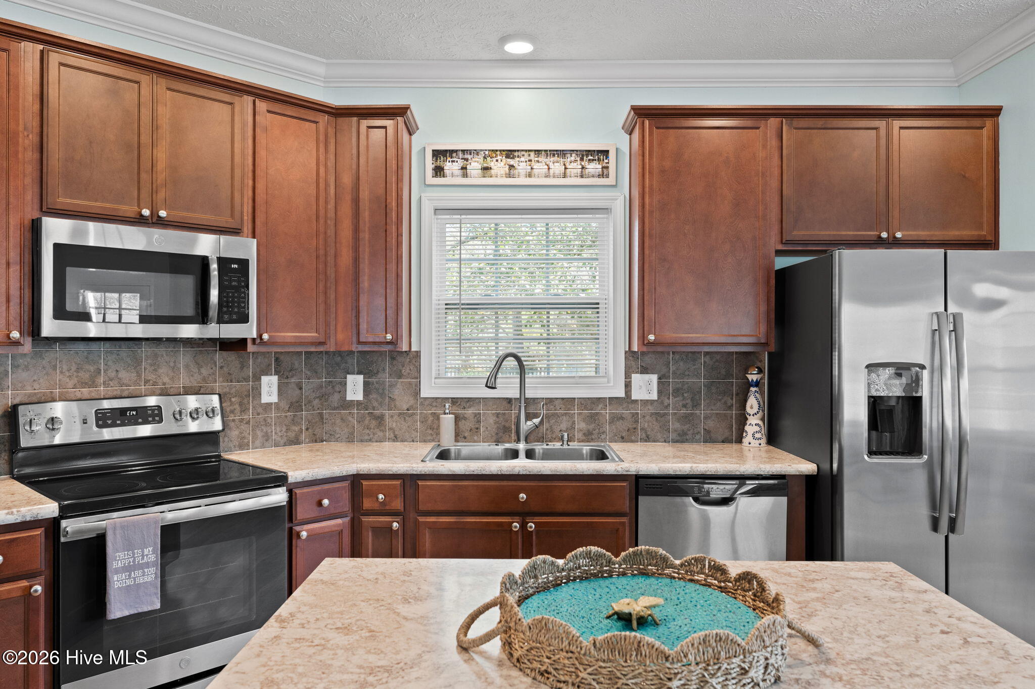 100545035 | Photo 15