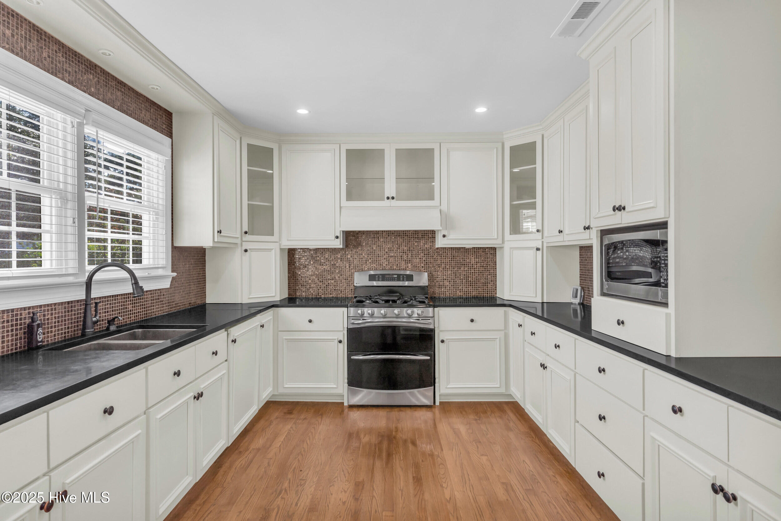 2821 Park Avenue, Wilmington, NC 28403 – photo 8: Kitchen