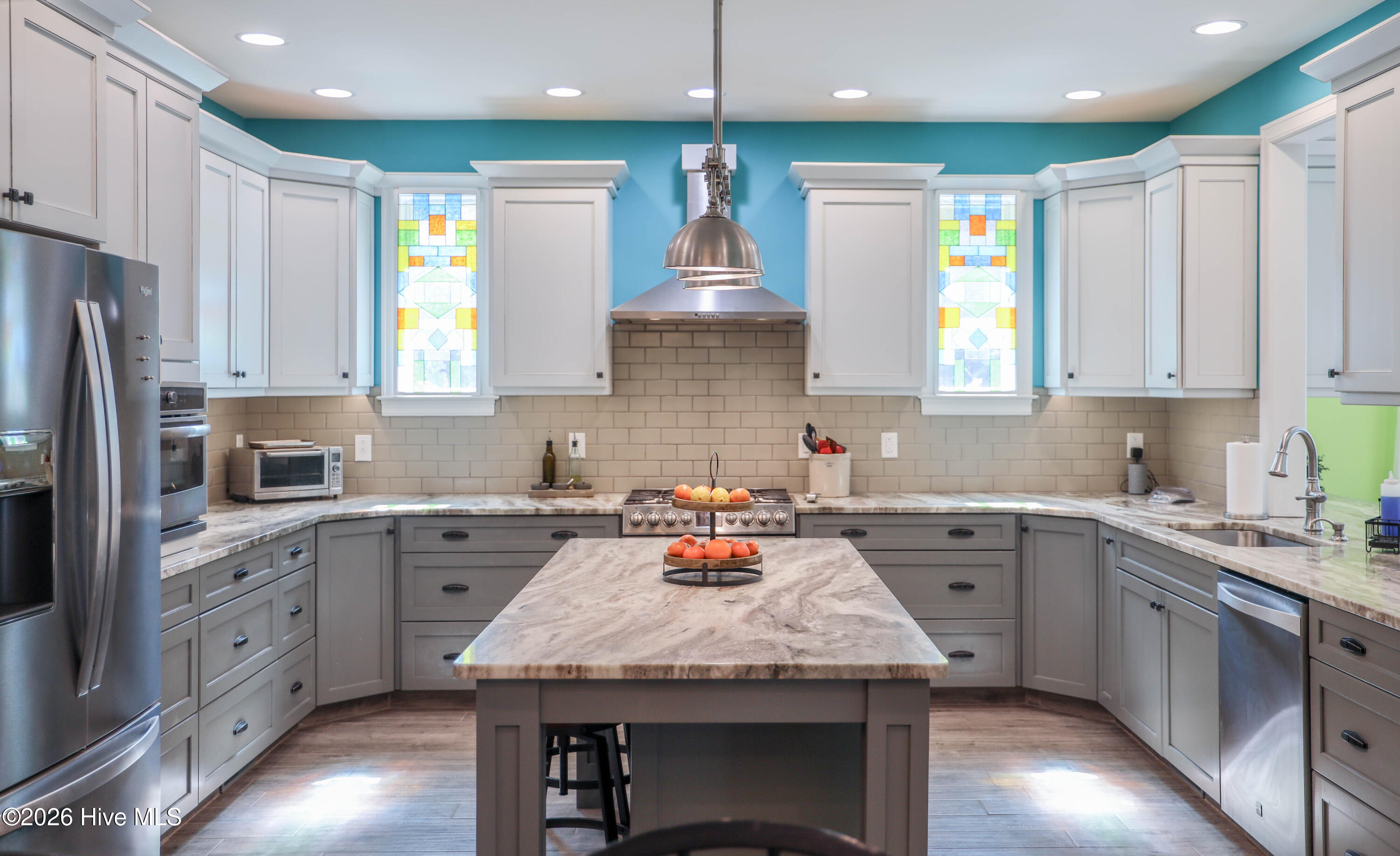 100559025 | Photo 22