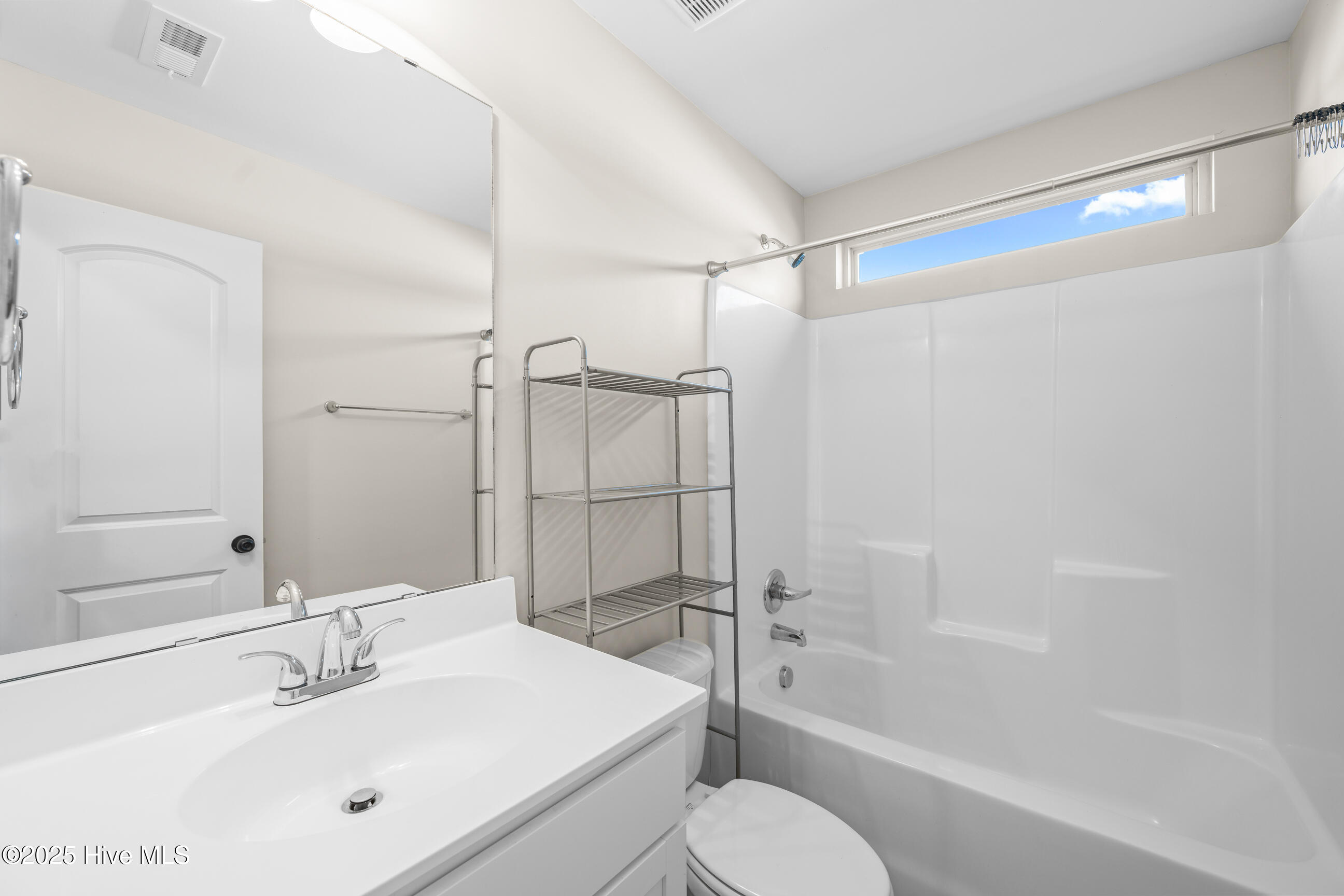 100544958 | Photo 25