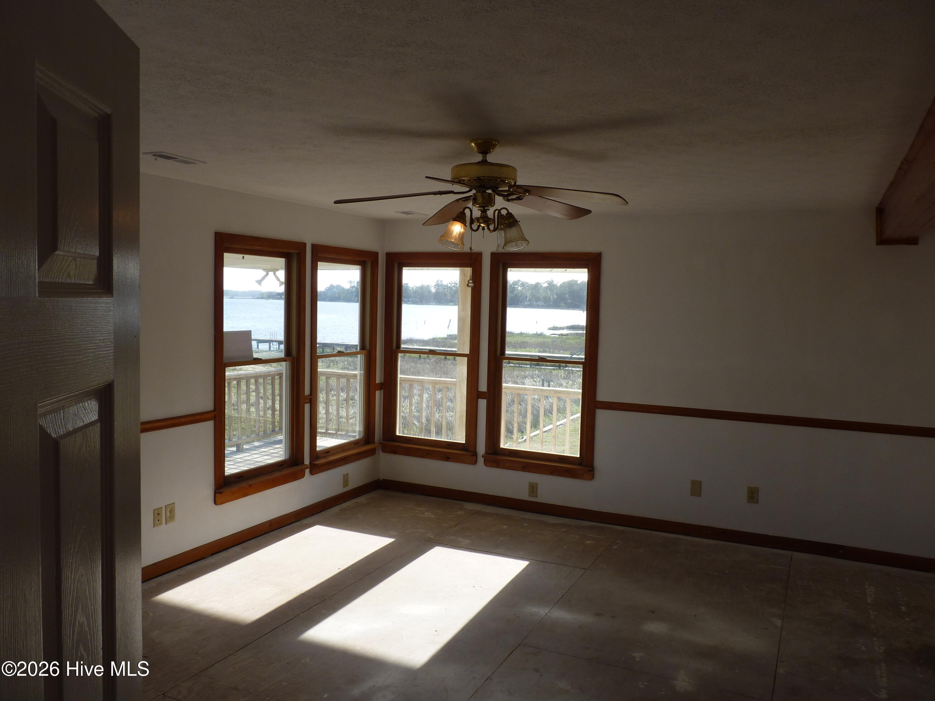 210 Shore Road, Newport, NC, 28570