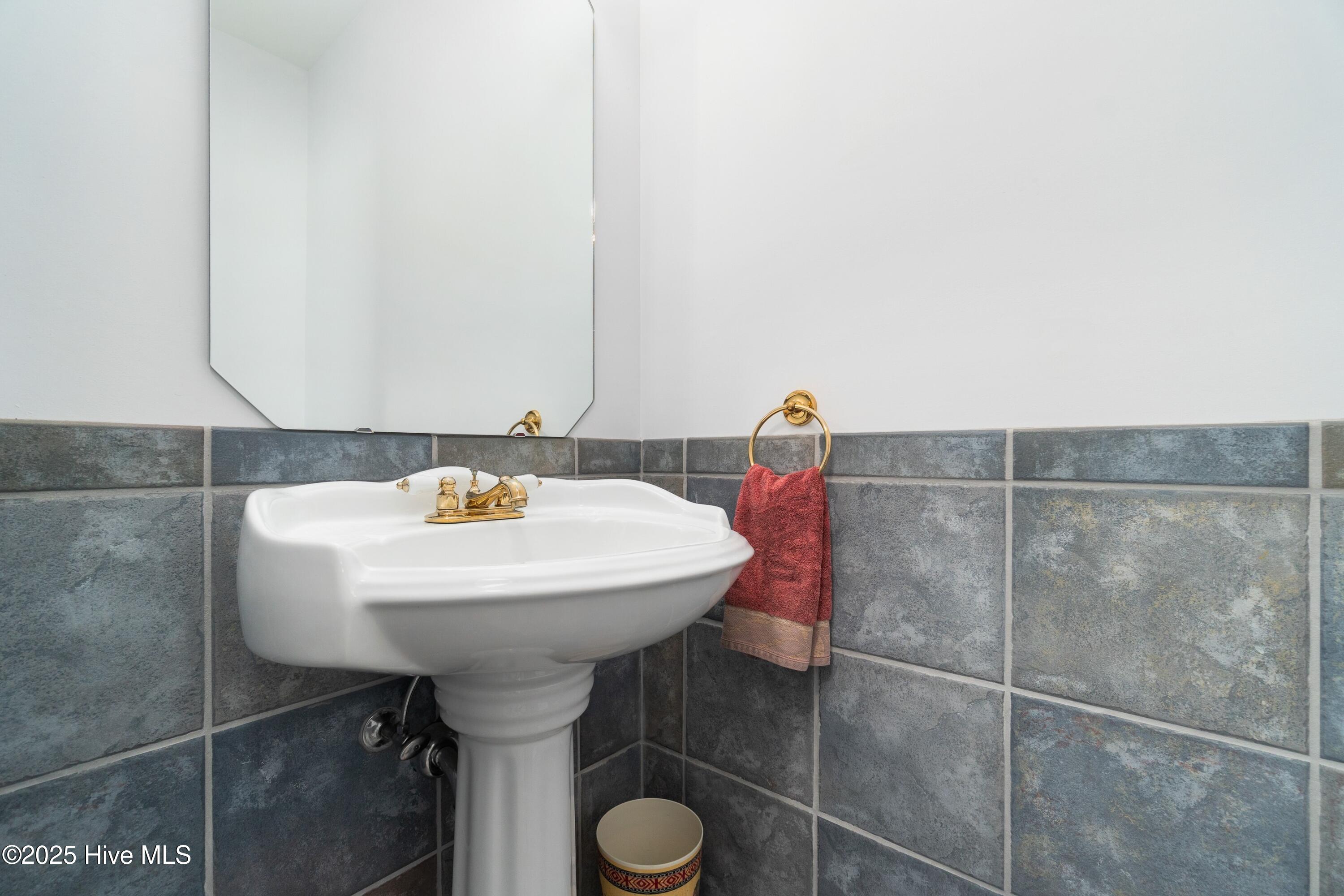 505 Ragan Road,Oriental
