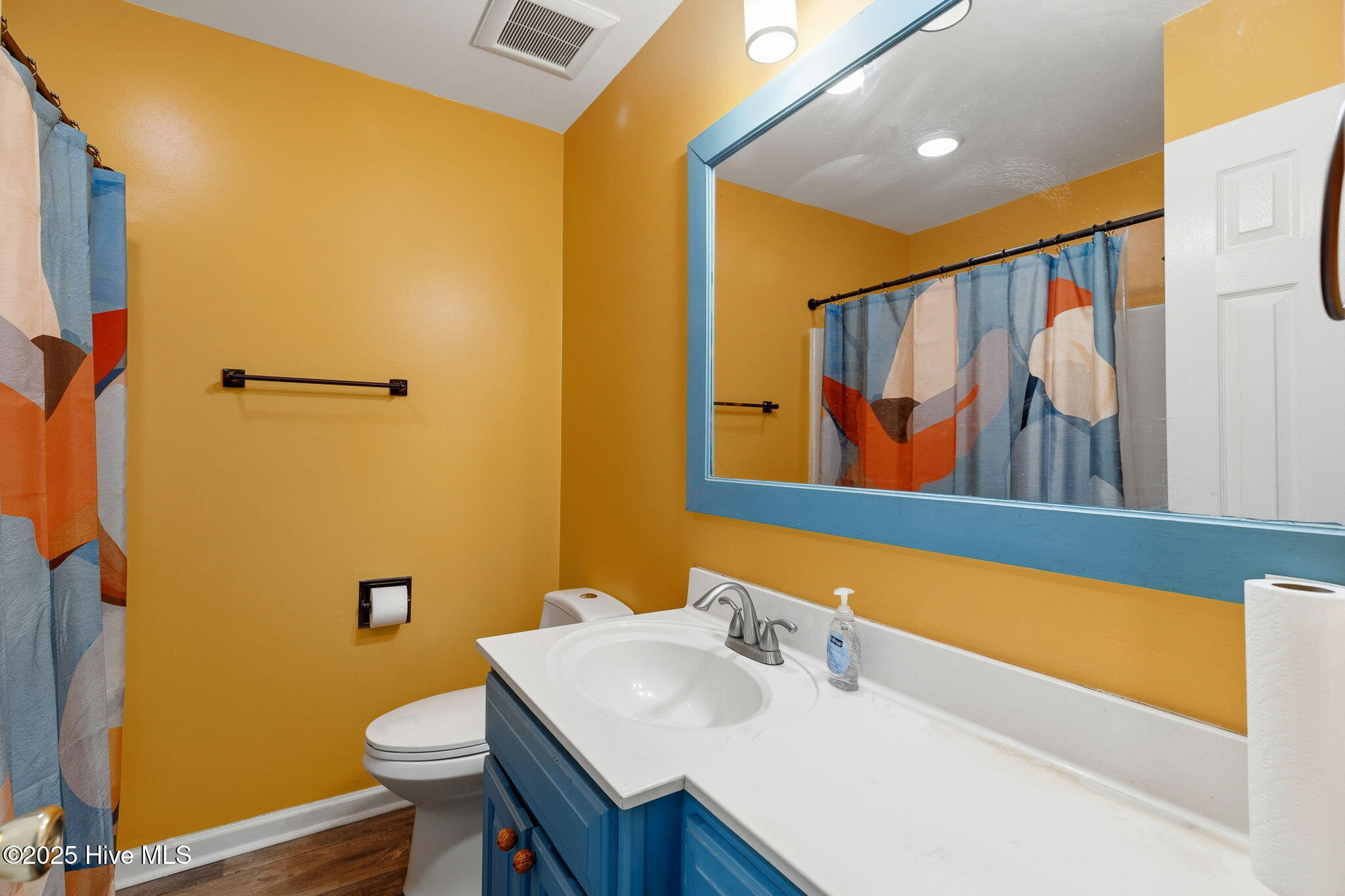 100545269 | Photo 30