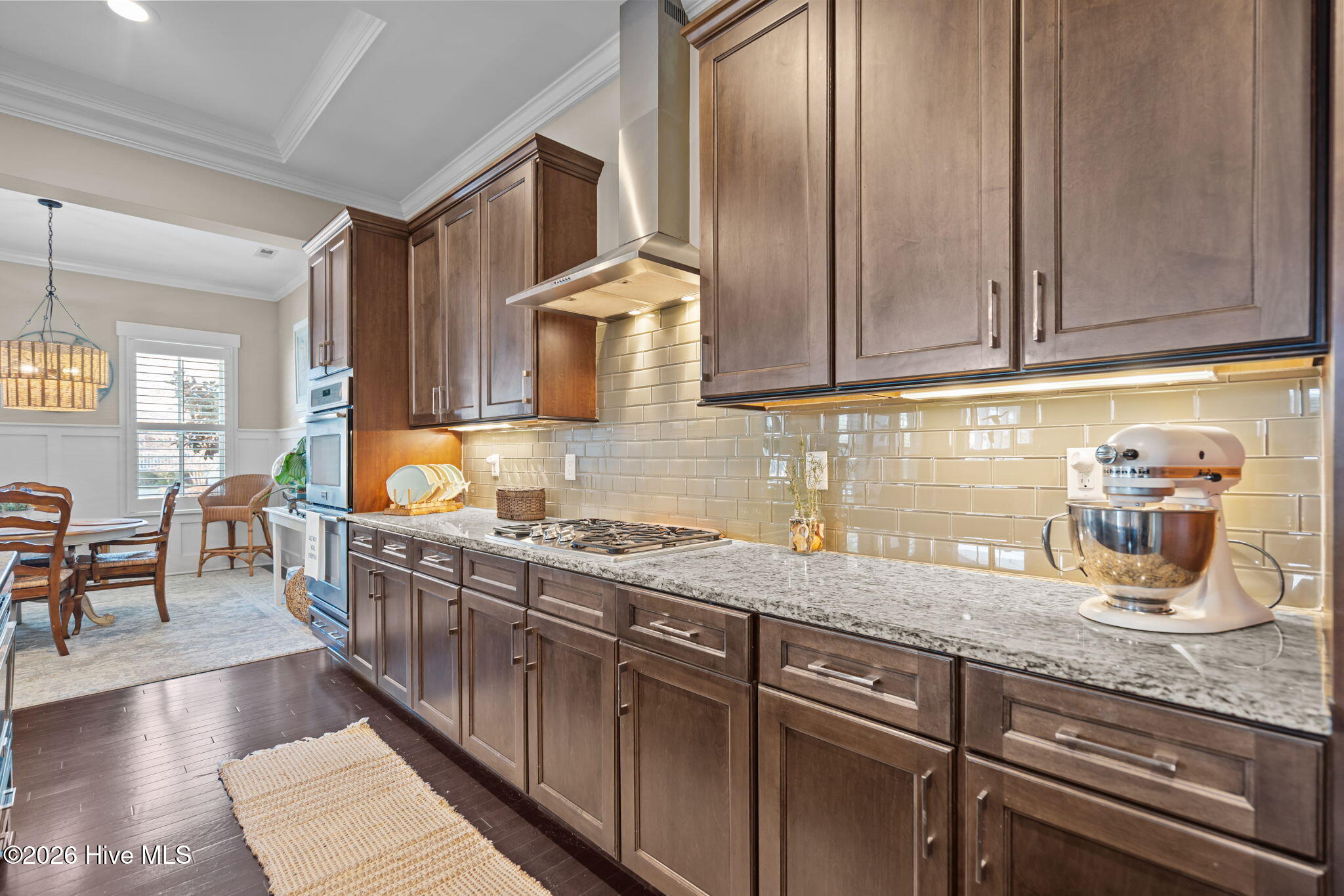 100547967 | Photo 13