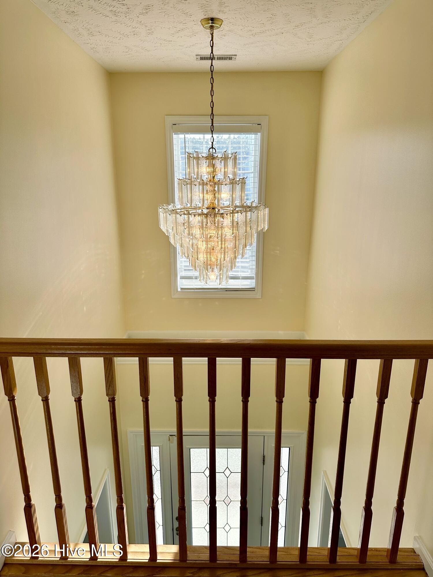 100552707 | Photo 28