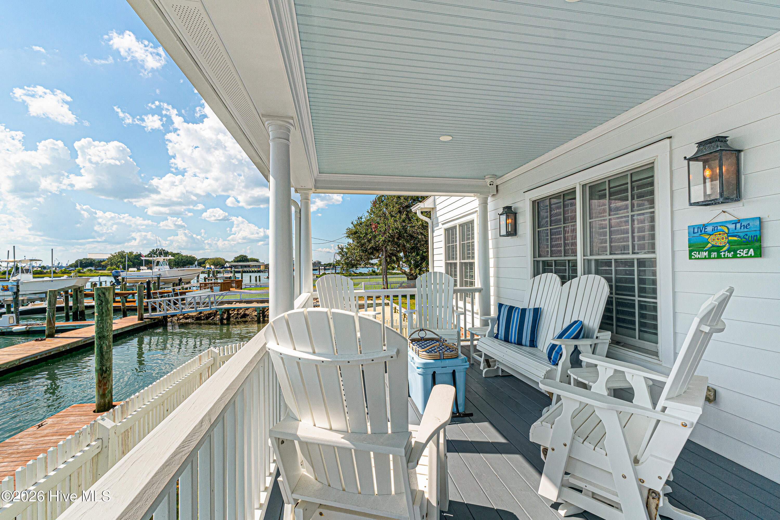 122 Front Street & Slip #5,Beaufort