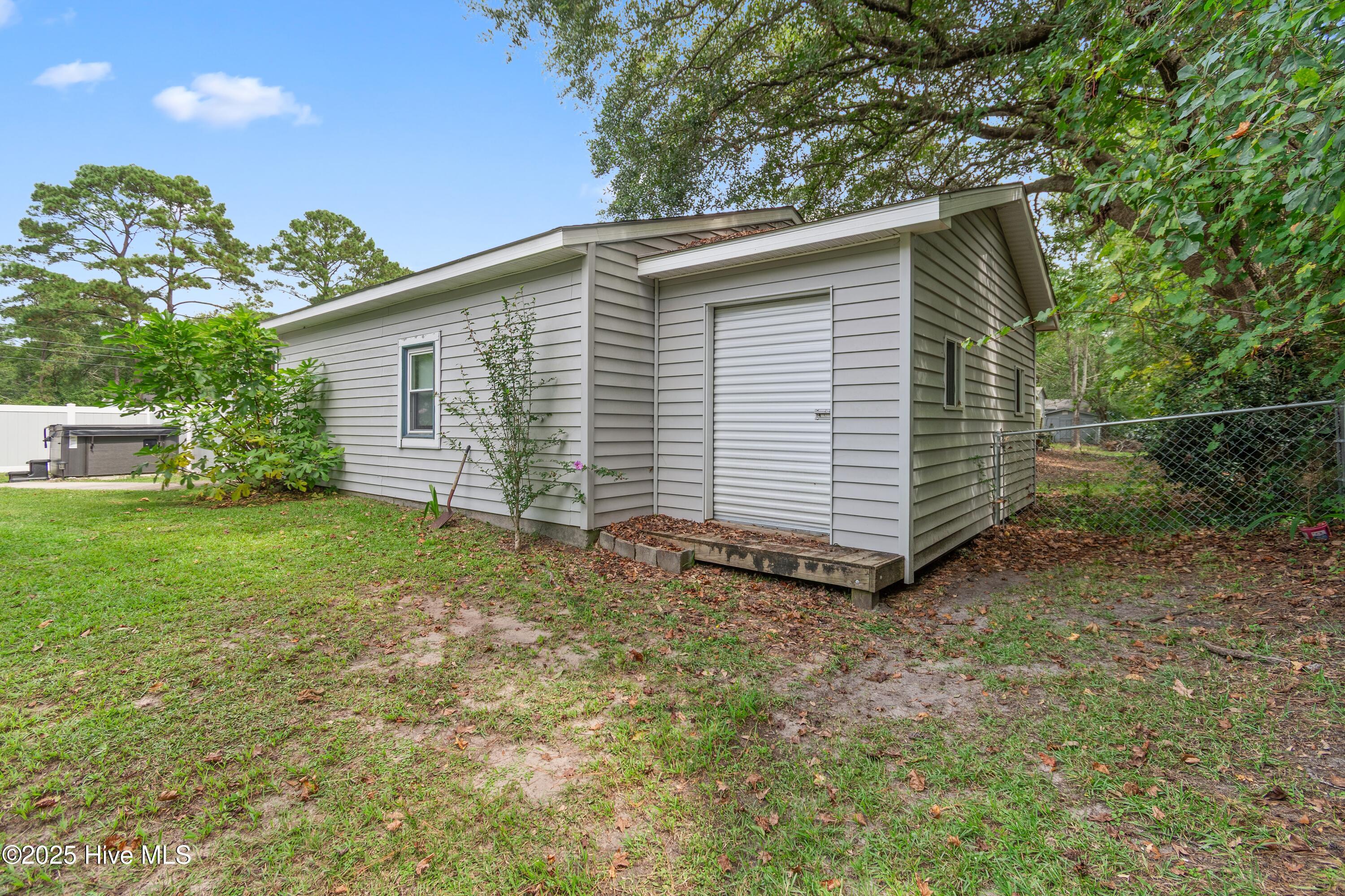 100530130 | Photo 39