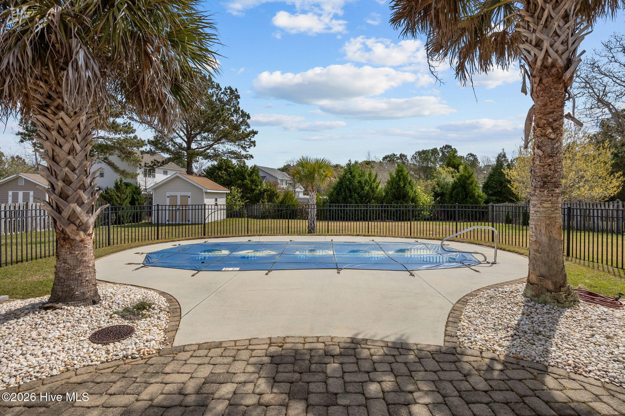 100570536 | Photo 57