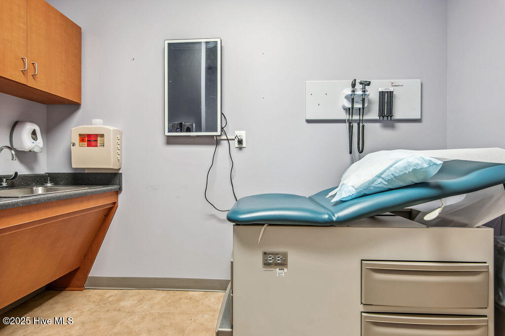 4275 Western Boulevard, Jacksonville, NC, 28546