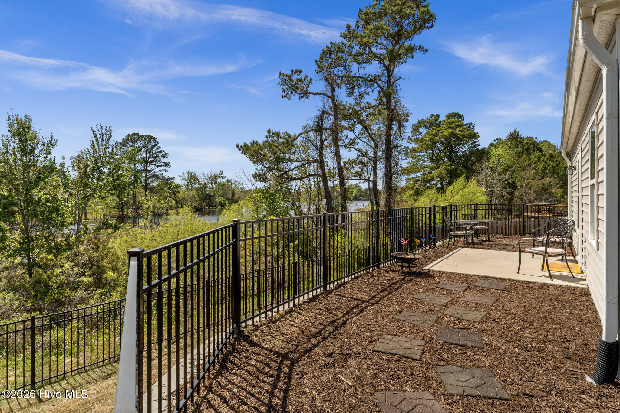 100566662 | Photo 29