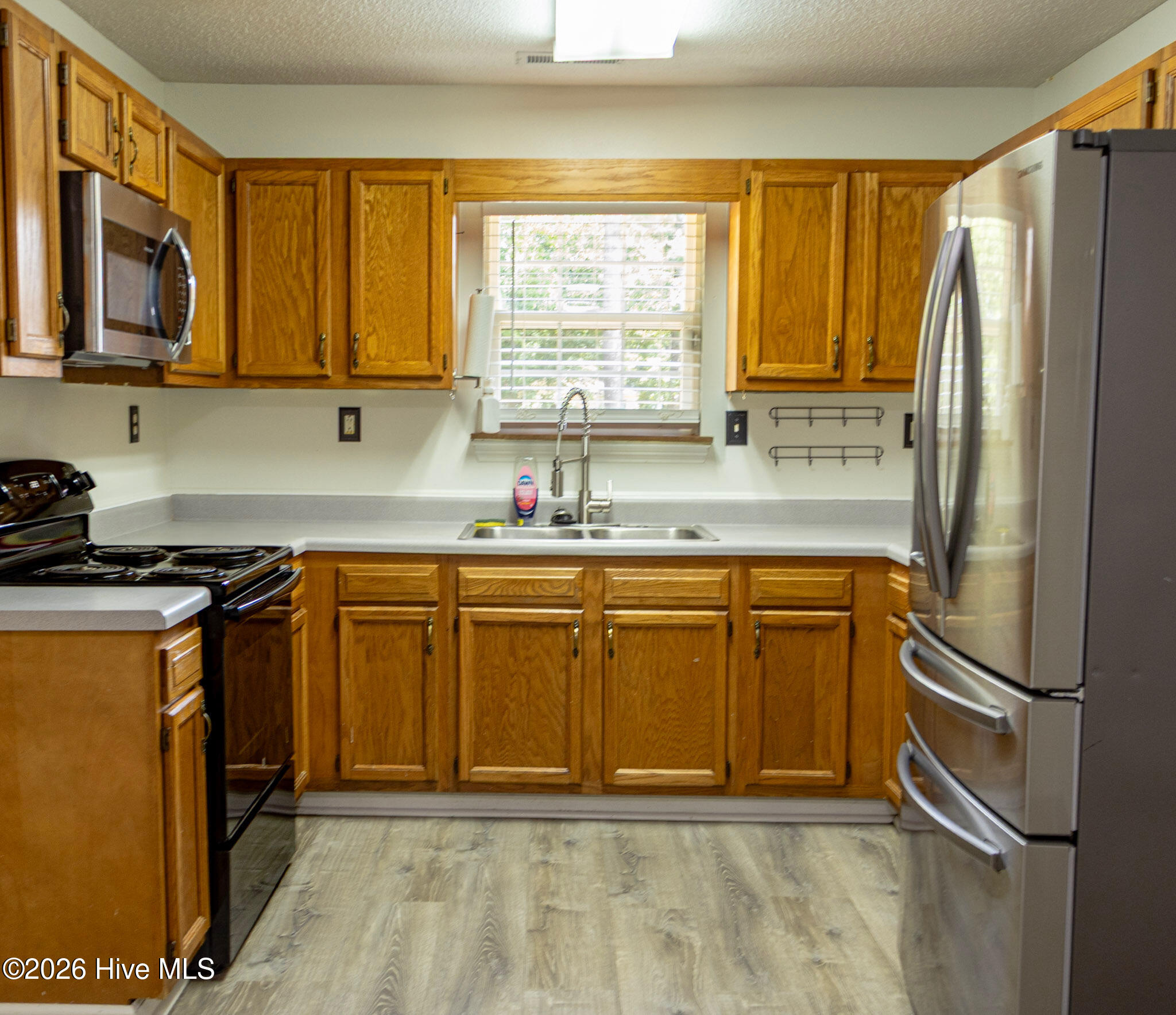 206 Blueberry Court,Hubert