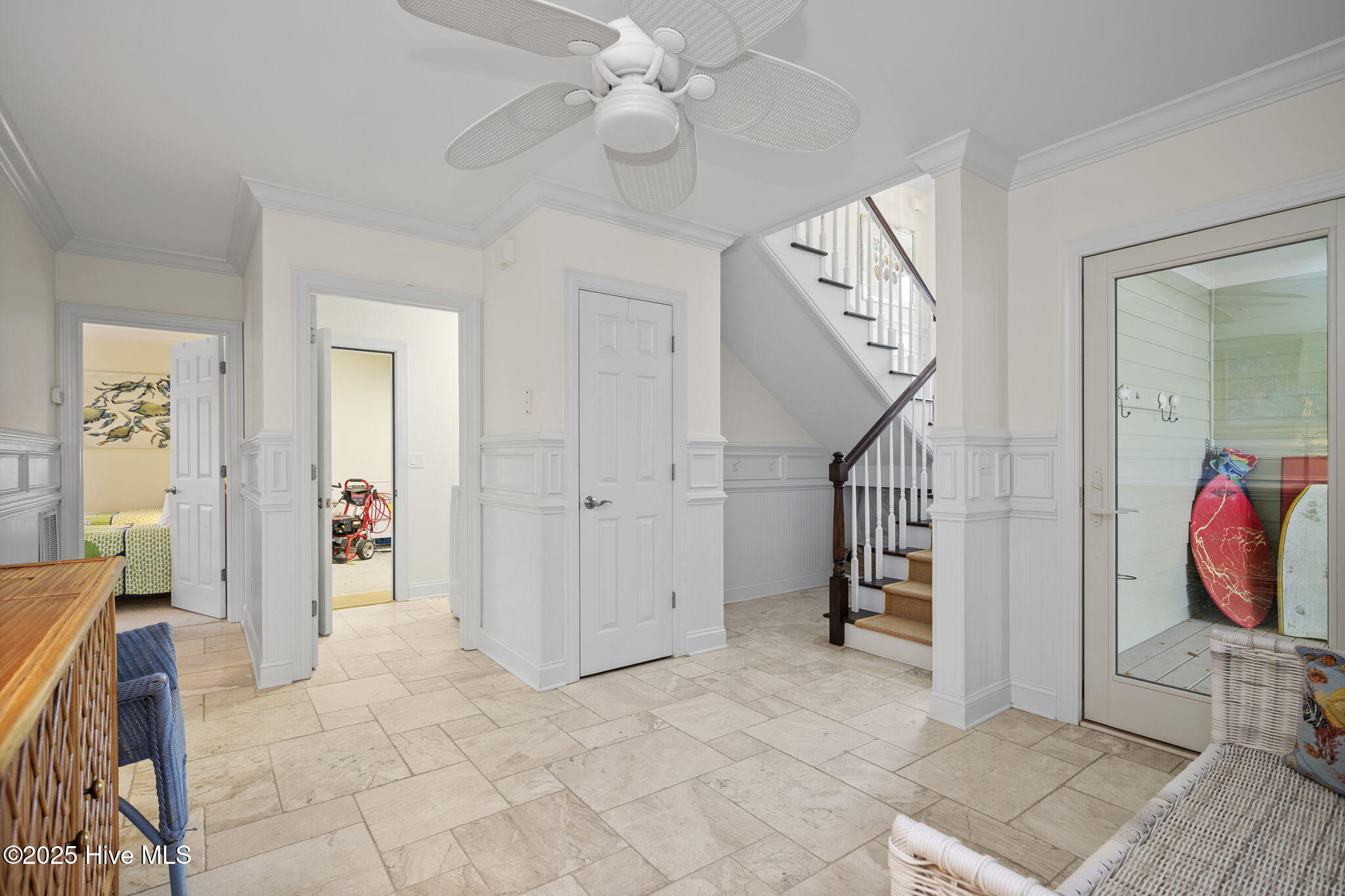 100544331 | Photo 58