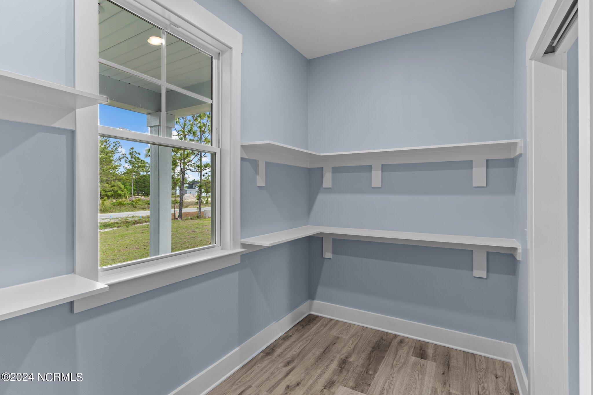 100531512 | Photo 27