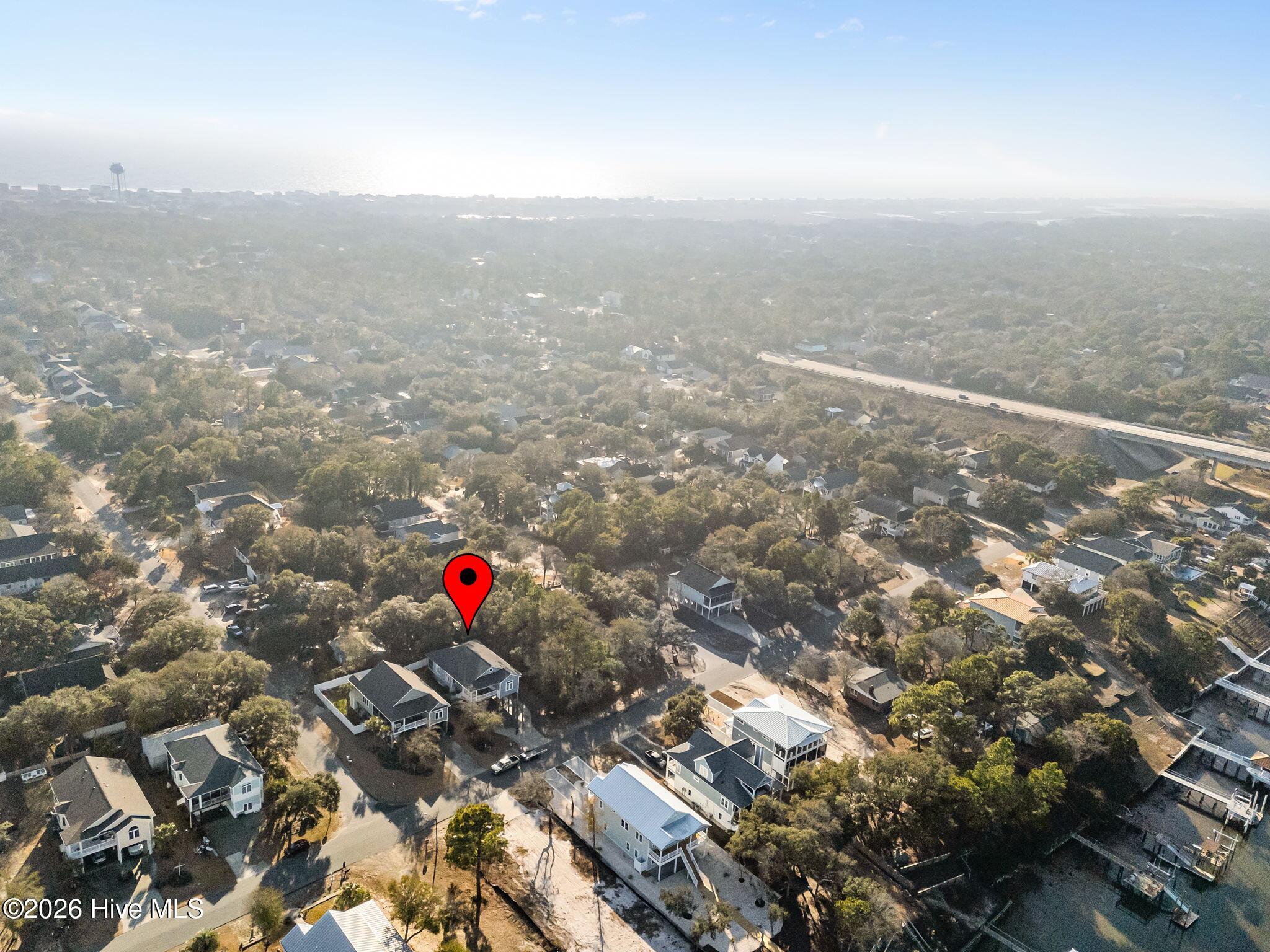 100548443 | Photo 50