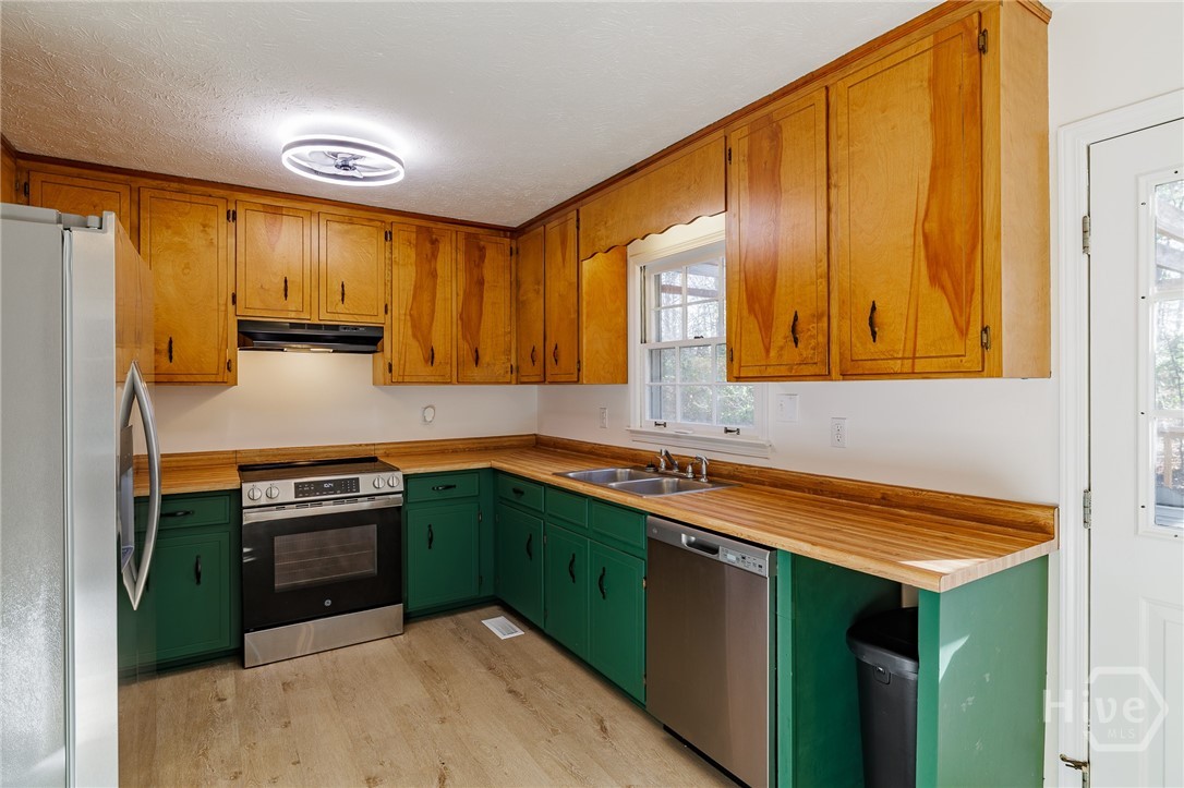 Kitchen - View from Pantry