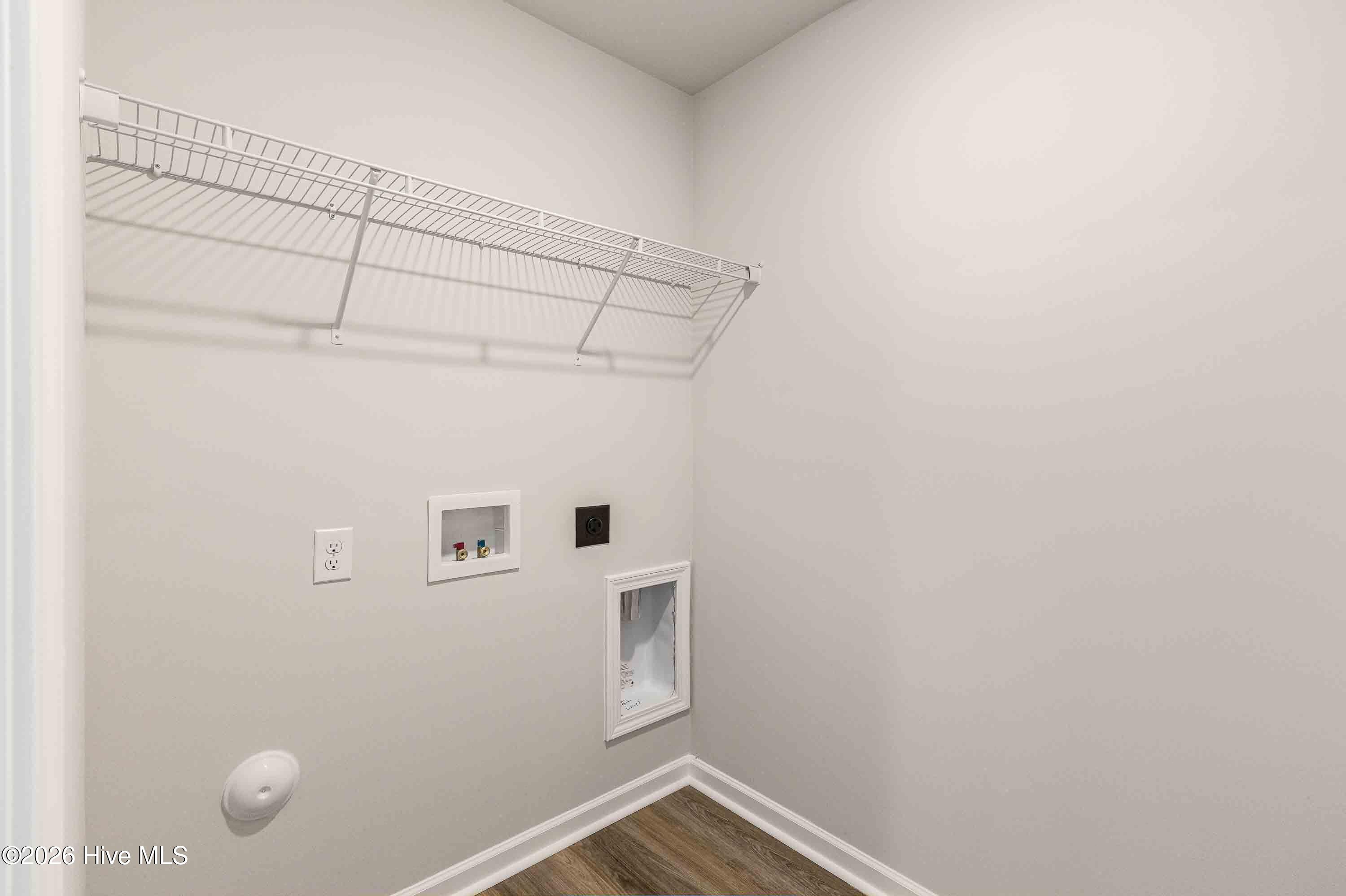 100564191 | Photo 20