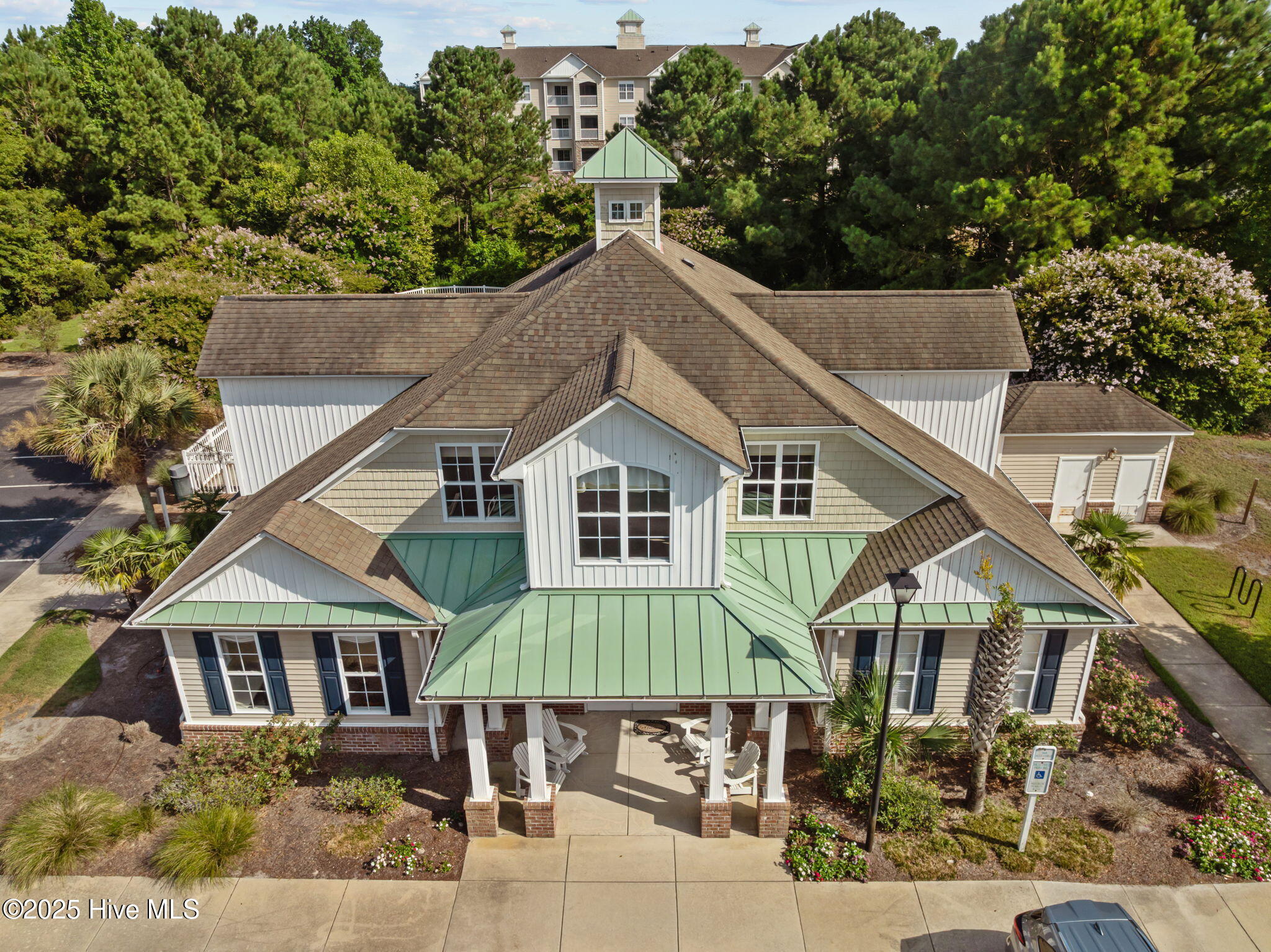 100506684 | Photo 52