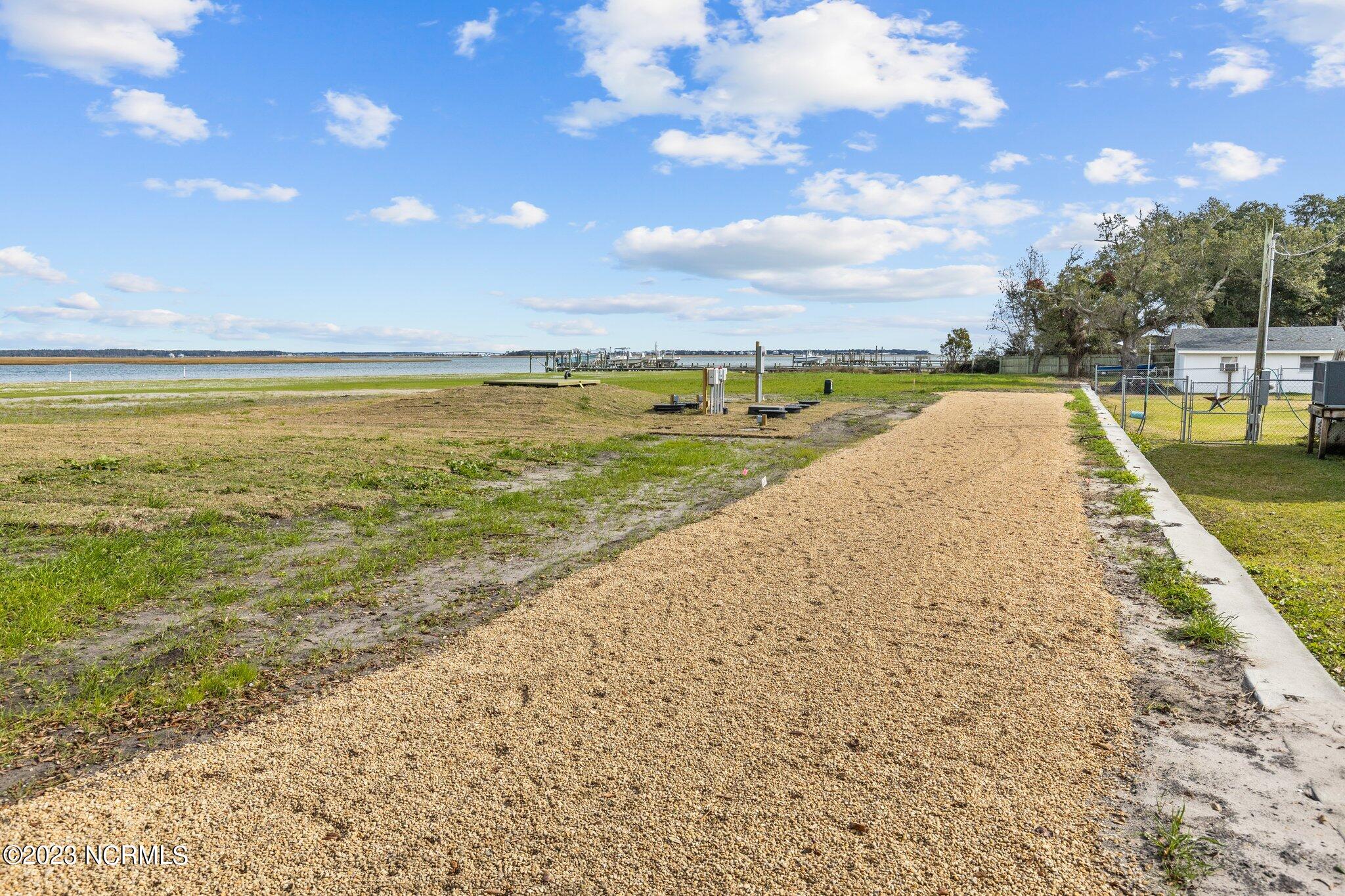 184 2 Lennoxville Point Road,Beaufort